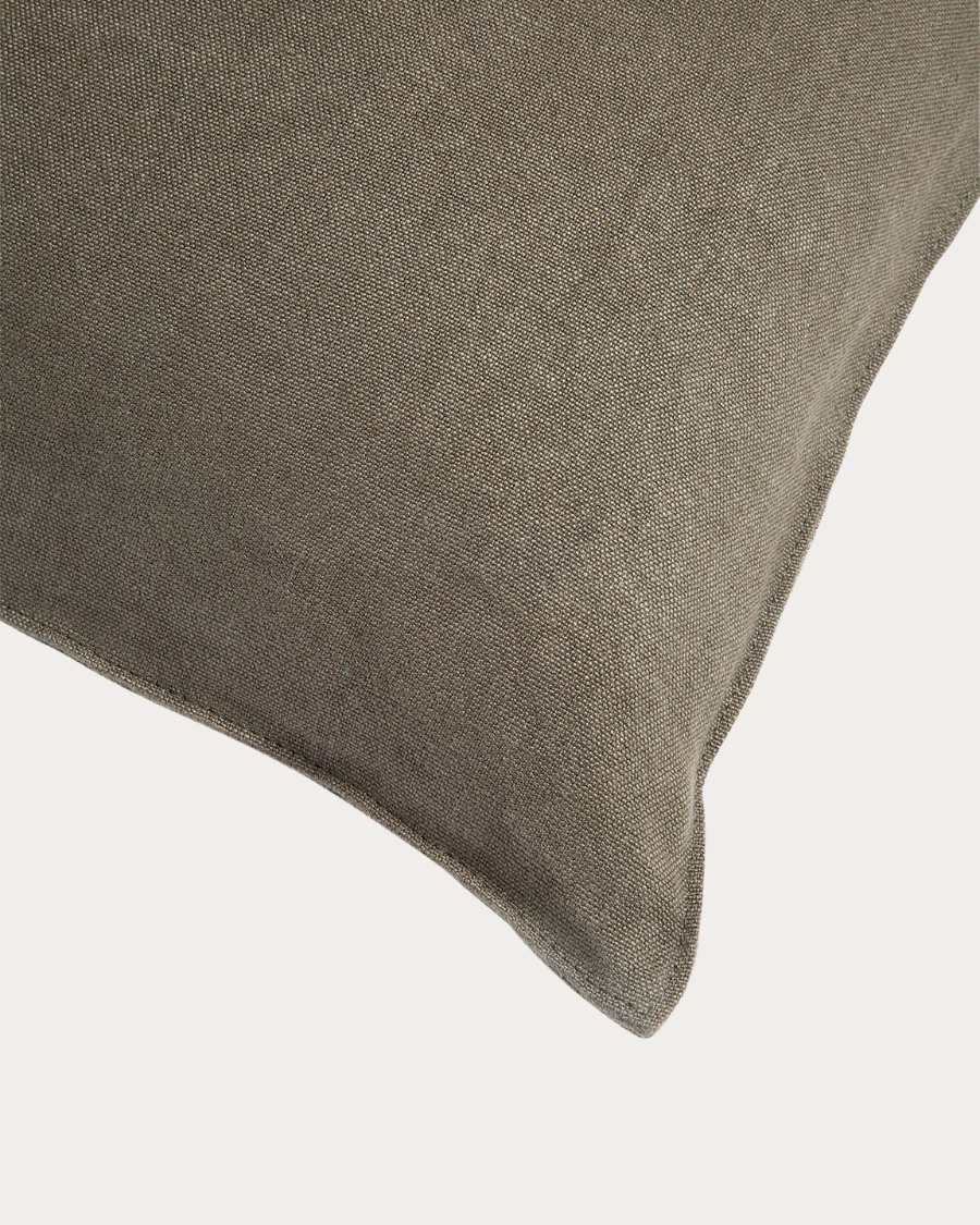 LIN NESCESSITY cushion