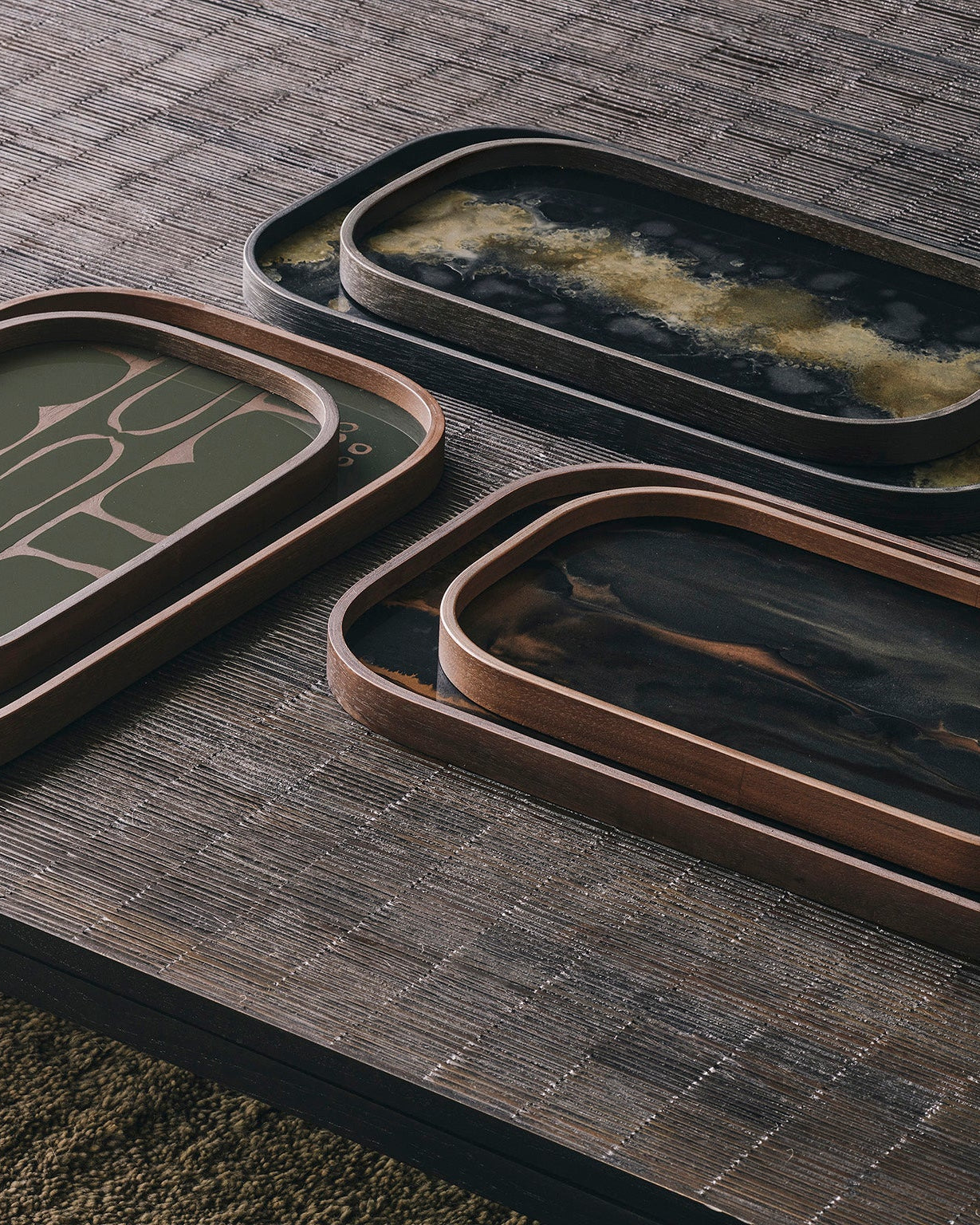 Glass tray CLASSICS Black Organic - 42x24