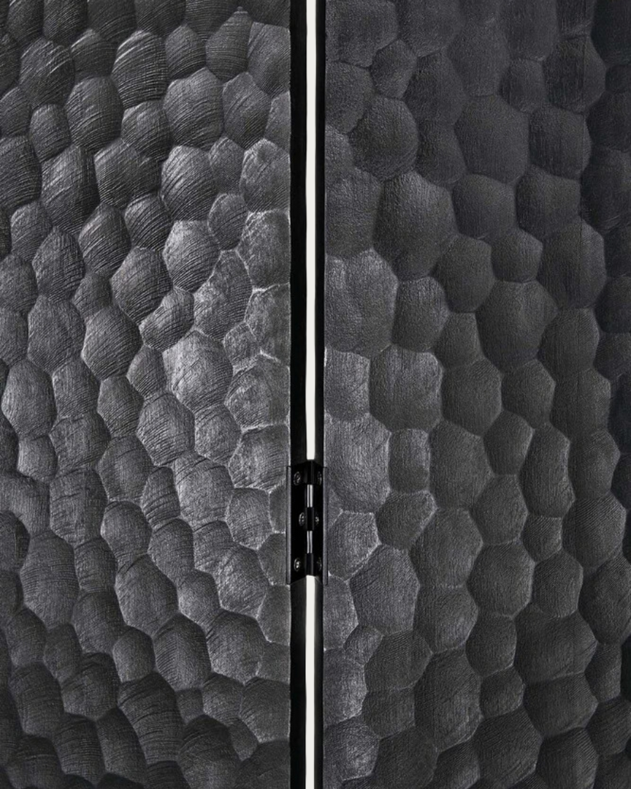 CHOPPED room divider