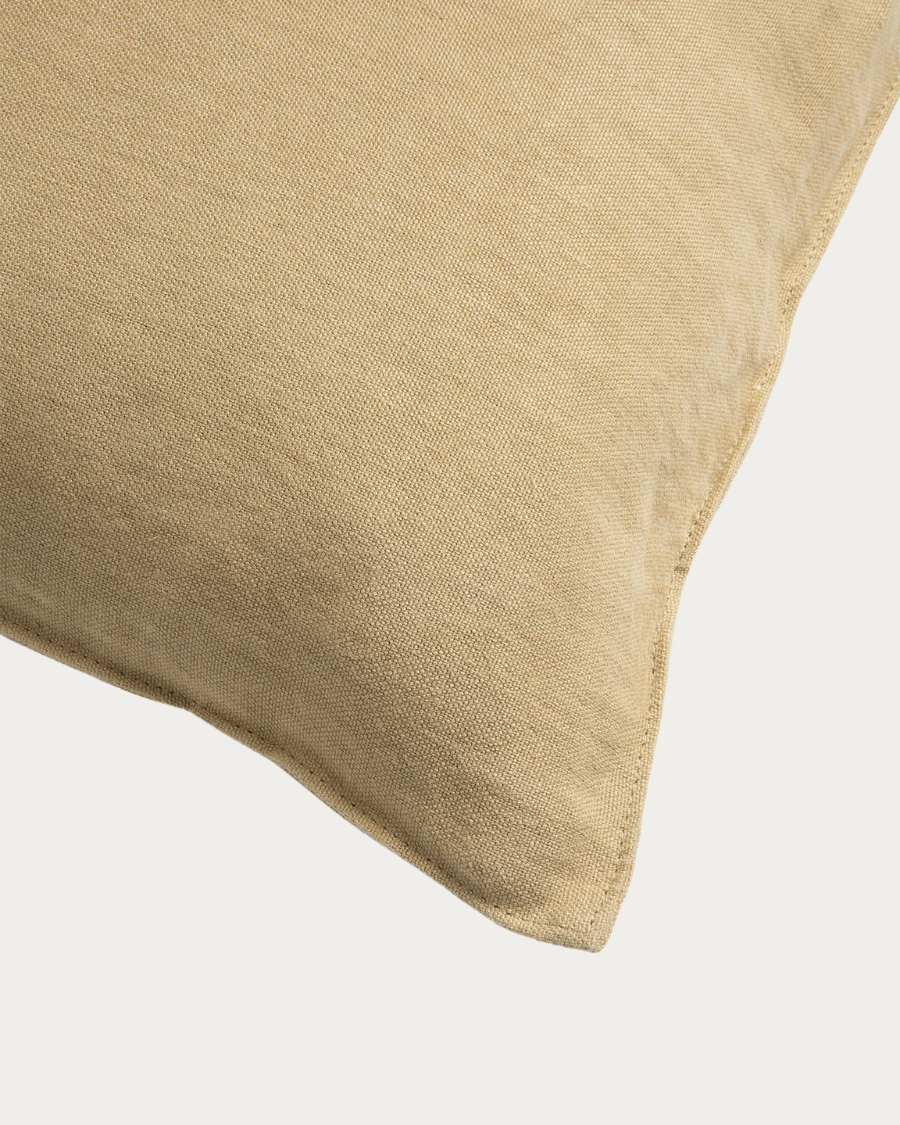 LIN NESCESSITY cushion