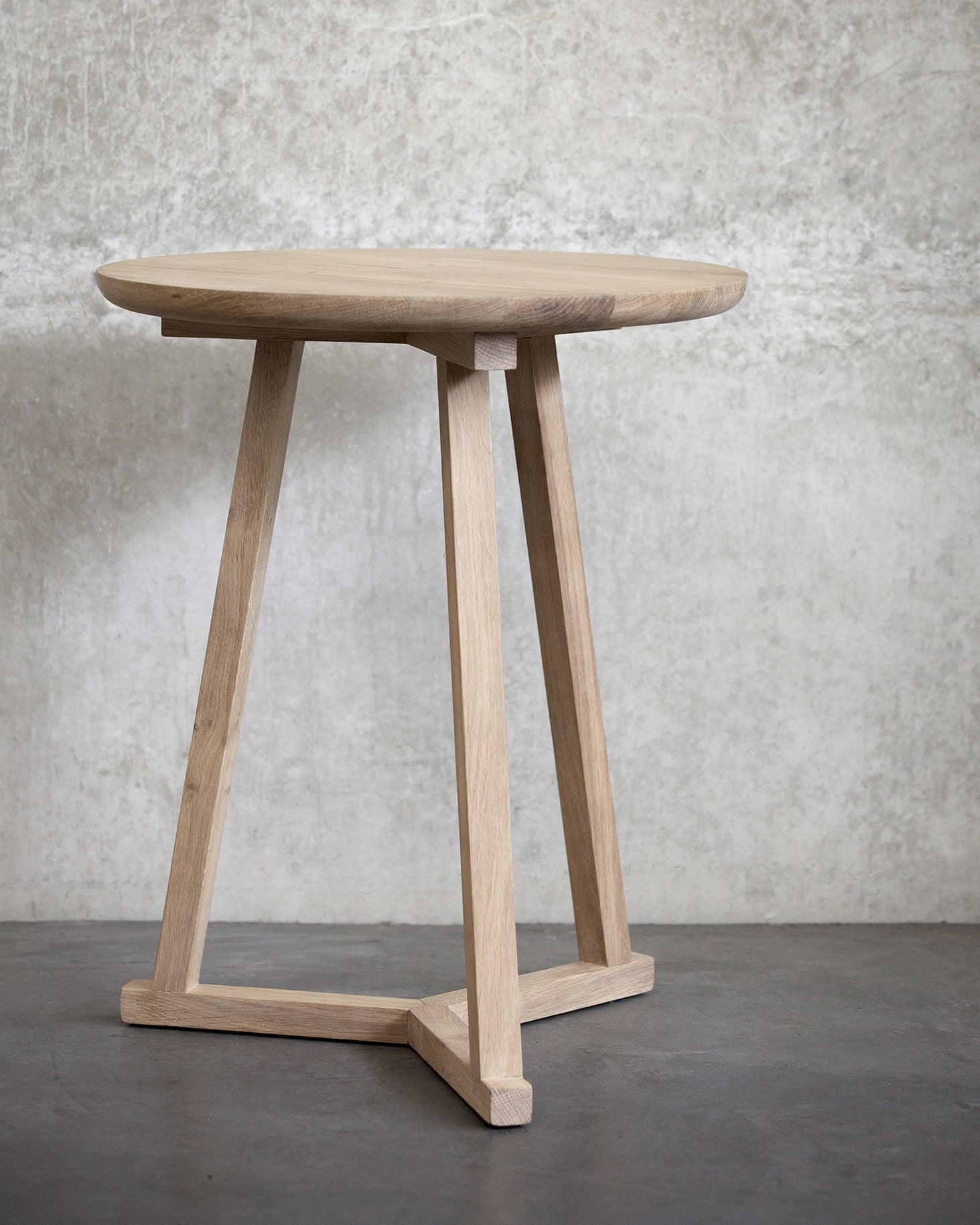 Side tables TRIPOD
