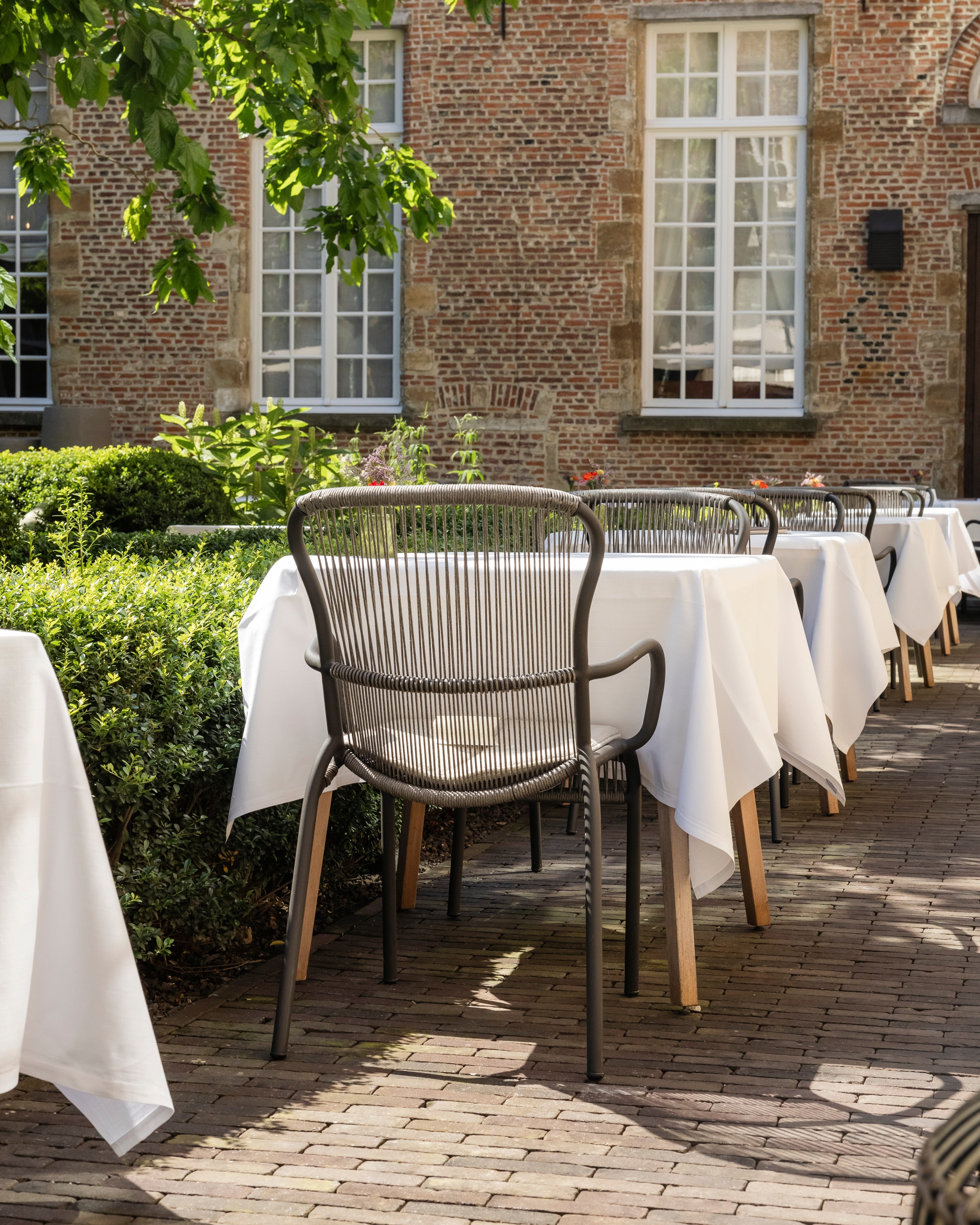 Chaise avec accoudoirs LOOP Rope