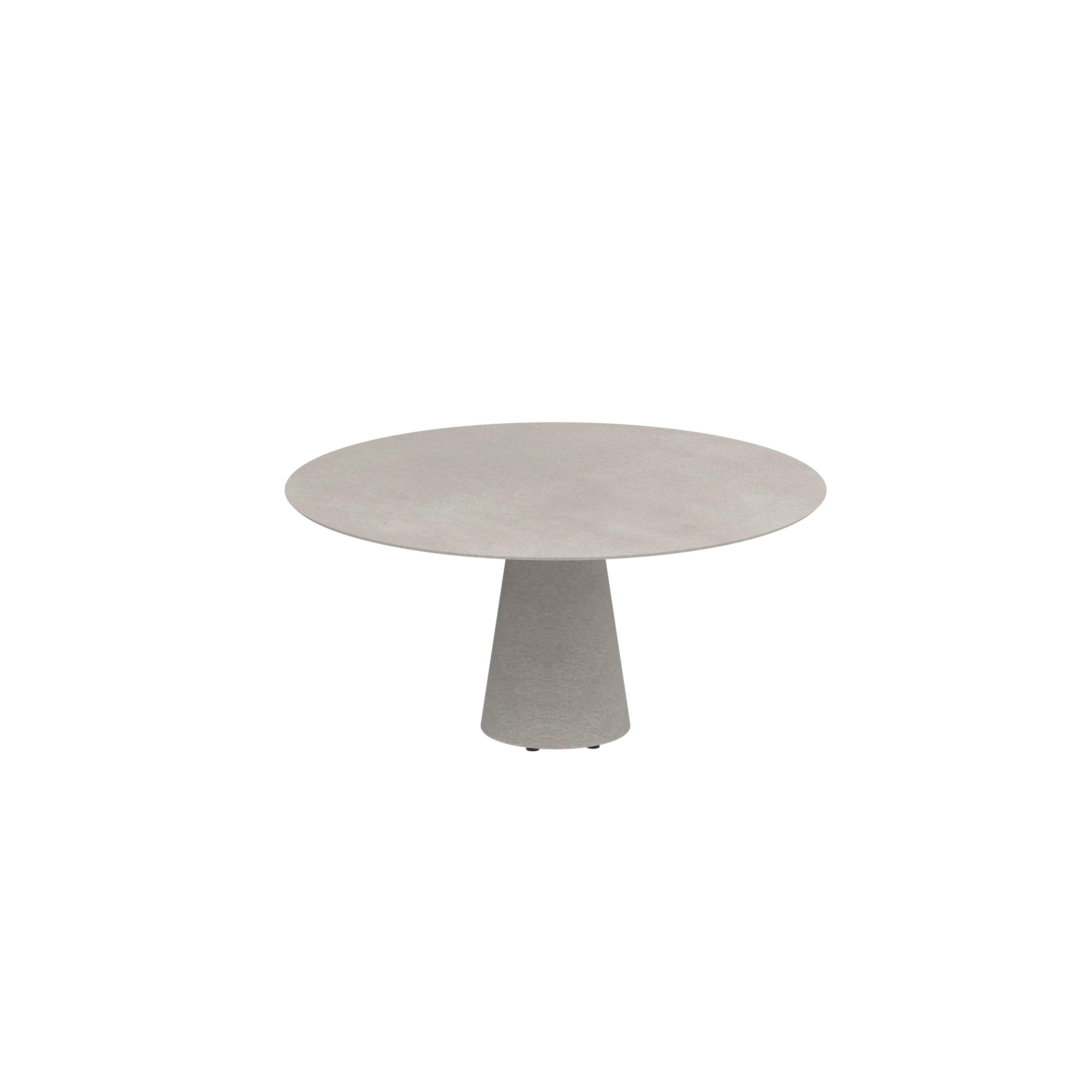 CONIX dining table