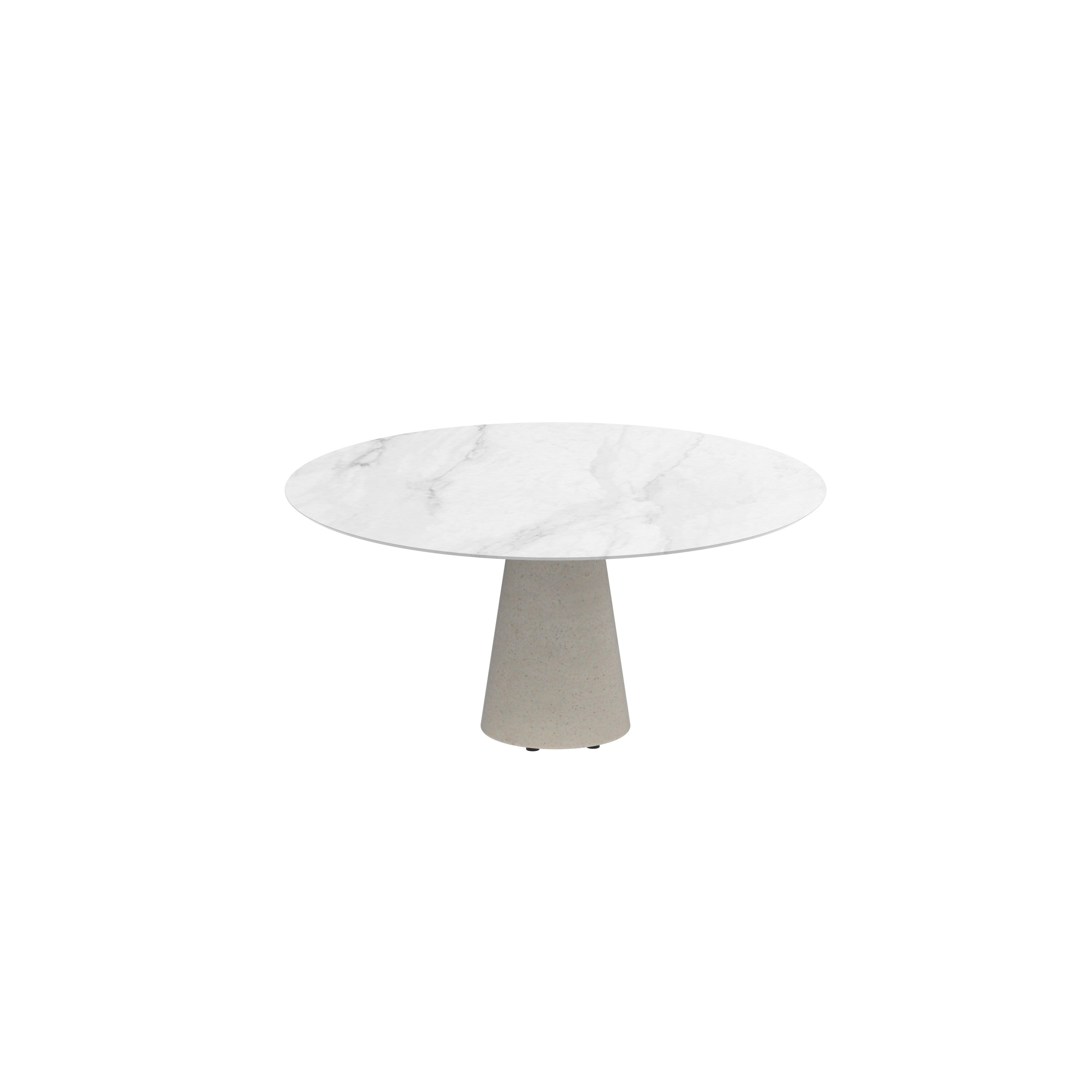 CONIX dining table