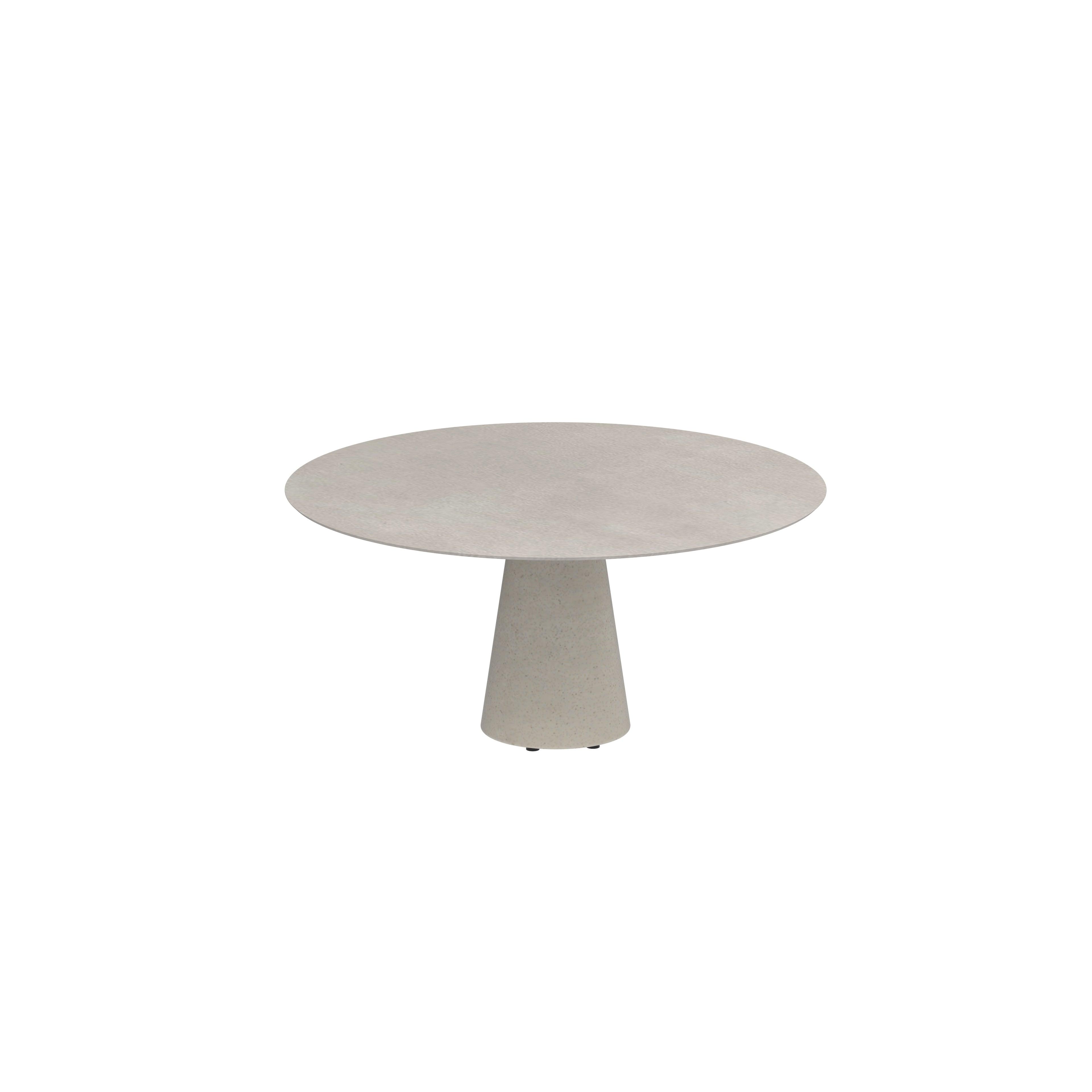 CONIX dining table