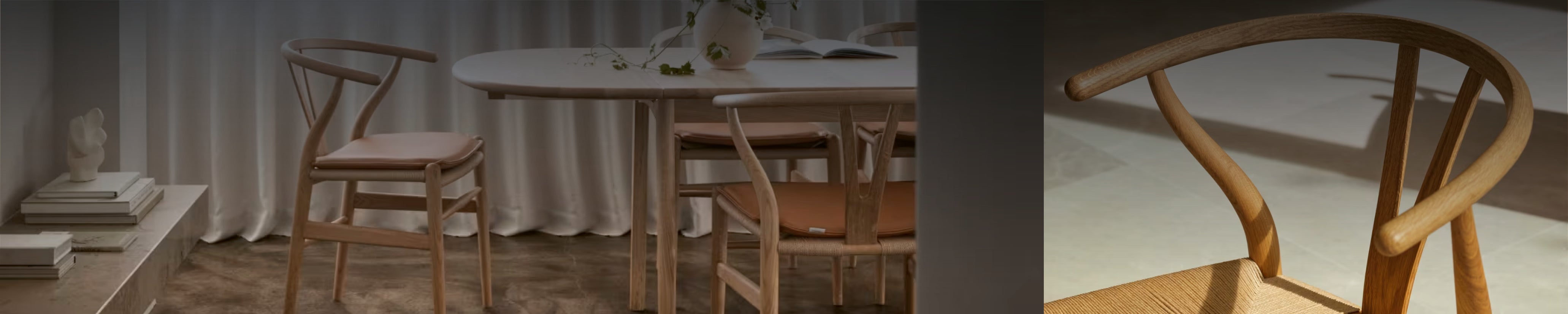 Wishbone Stühle von Carl Hansen & Søn in heller Holz-Ausführung mit typischer Rückenlehne – kombiniert mit Holztisch.