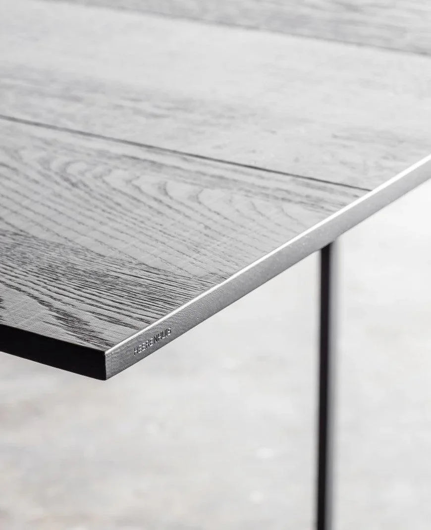MESA NERO dining table