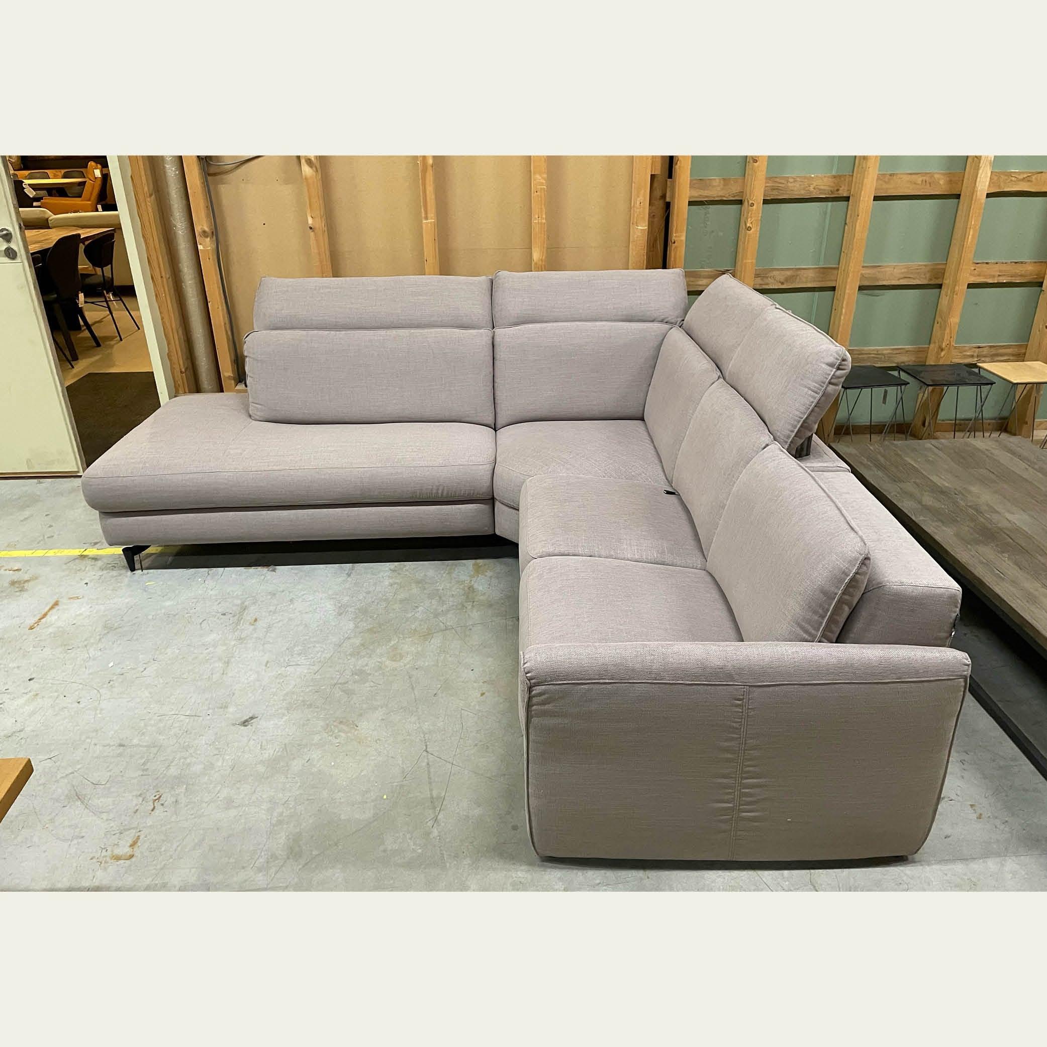 EXPO Rome1961 Sari Sofa