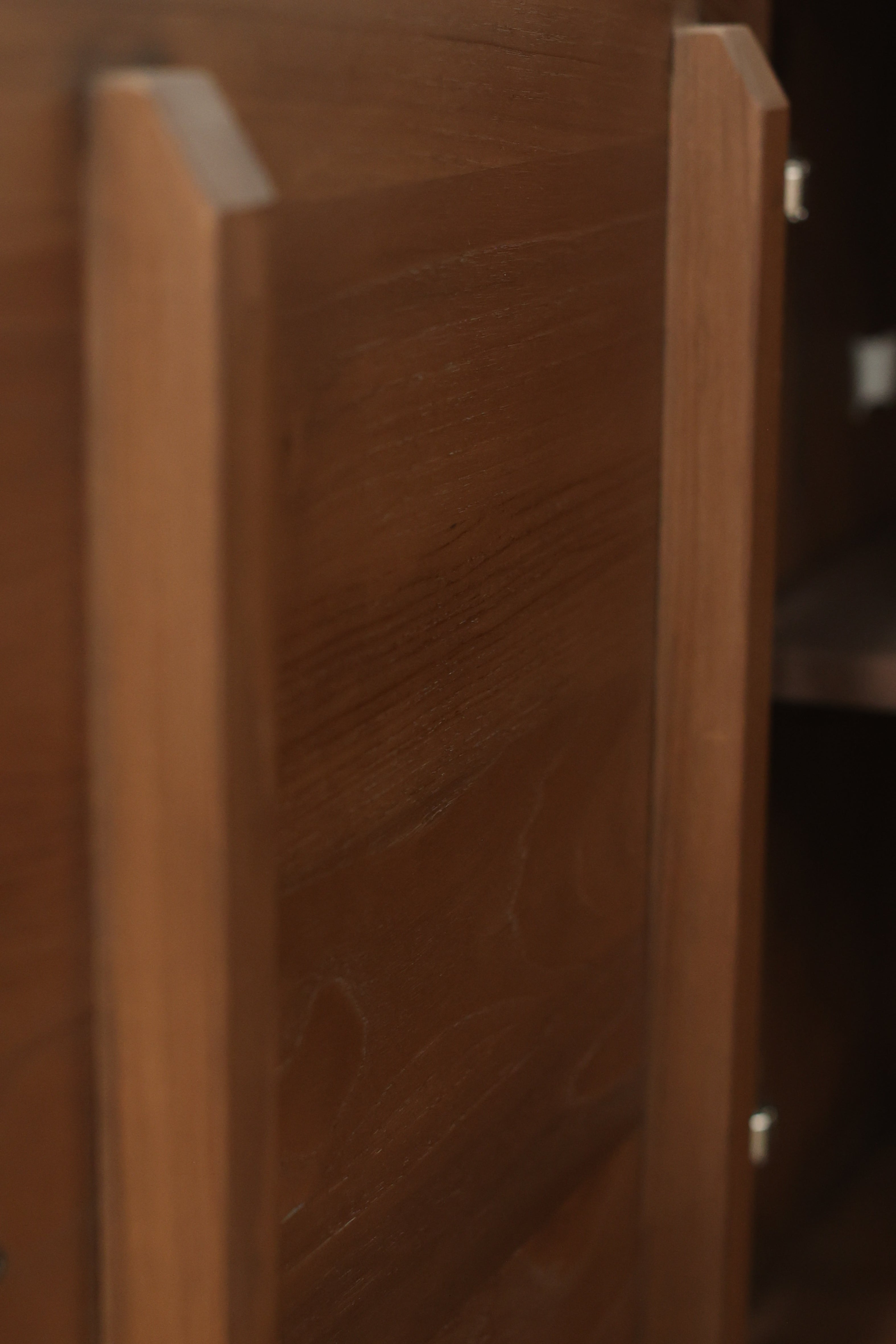 EXPO Ethnicraft SONO Cabinet