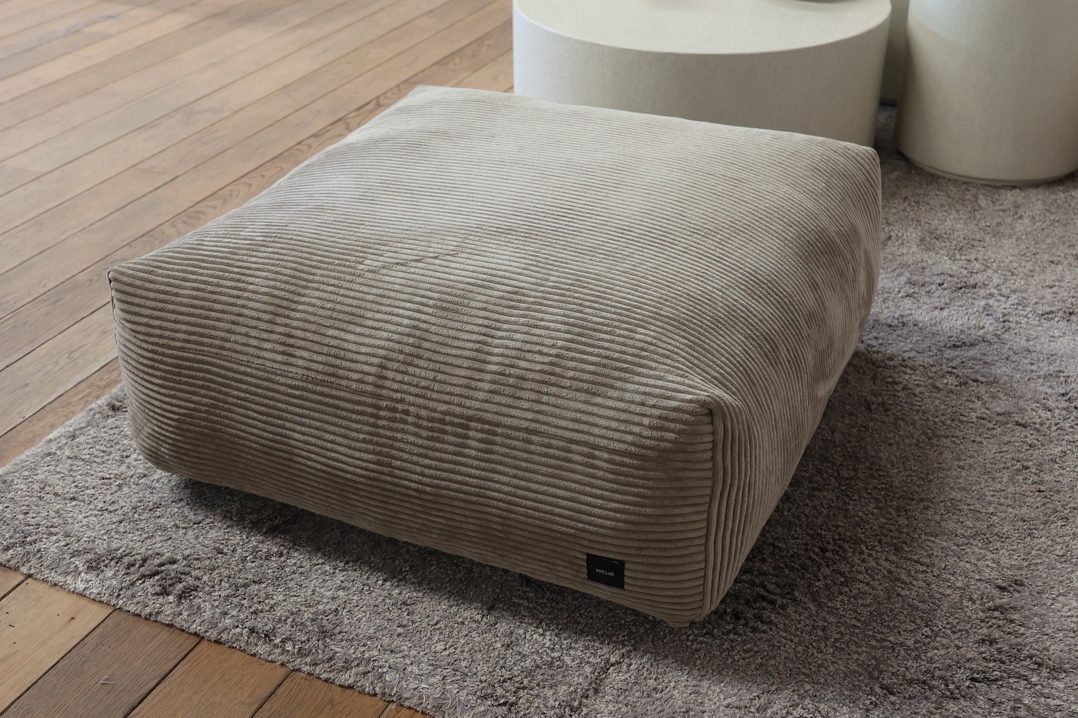EXPO Vetsak Seating Module 84x84