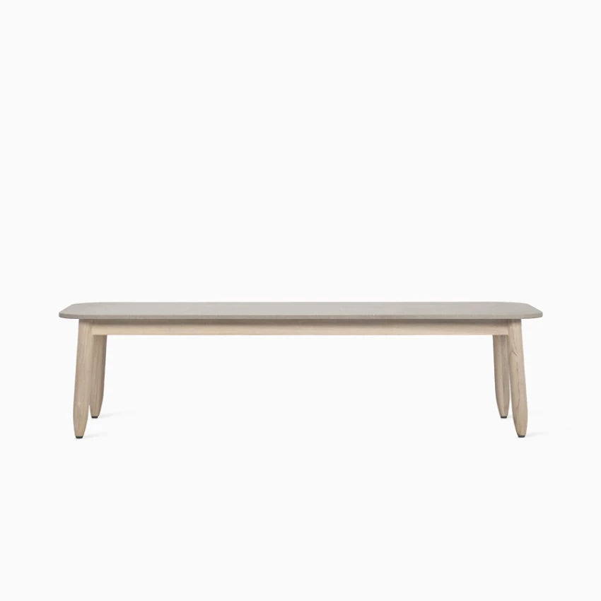 Table basse DAVID de Vincent Sheppard en teck vieilli avec plateau en céramique couleur Flint