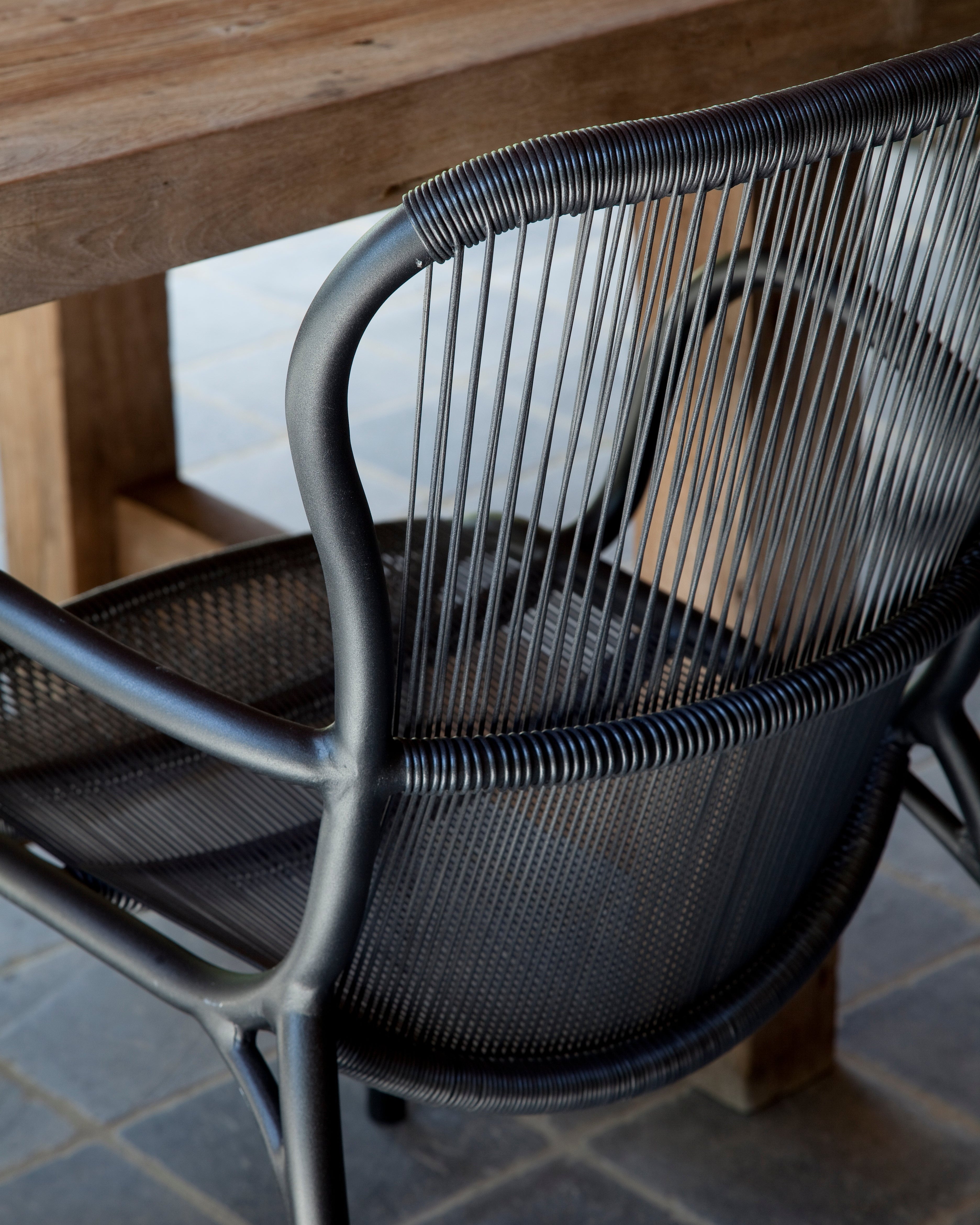 Chaise avec accoudoirs LOOP Rope