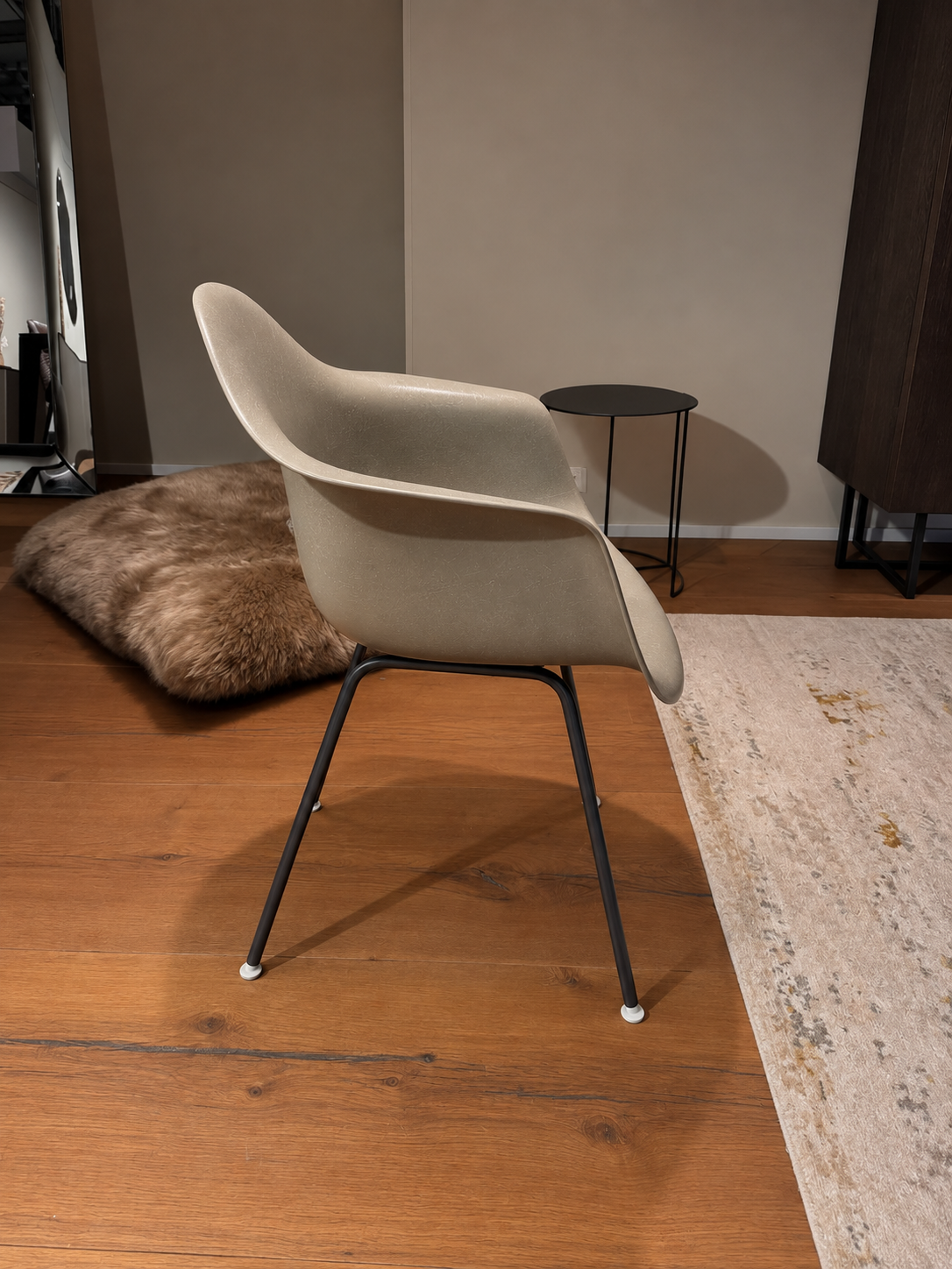 EXPO Vitra DAX Armchair