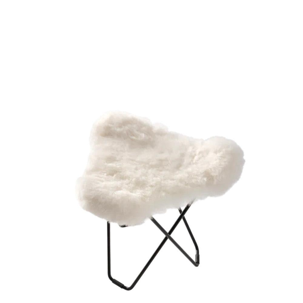 Cuero - Schaffellhocker ICELAND FLYING GOOSE - | Homestorys