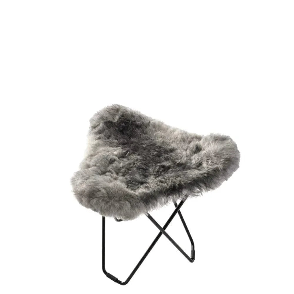 Cuero - Schaffellhocker ICELAND FLYING GOOSE - | Homestorys