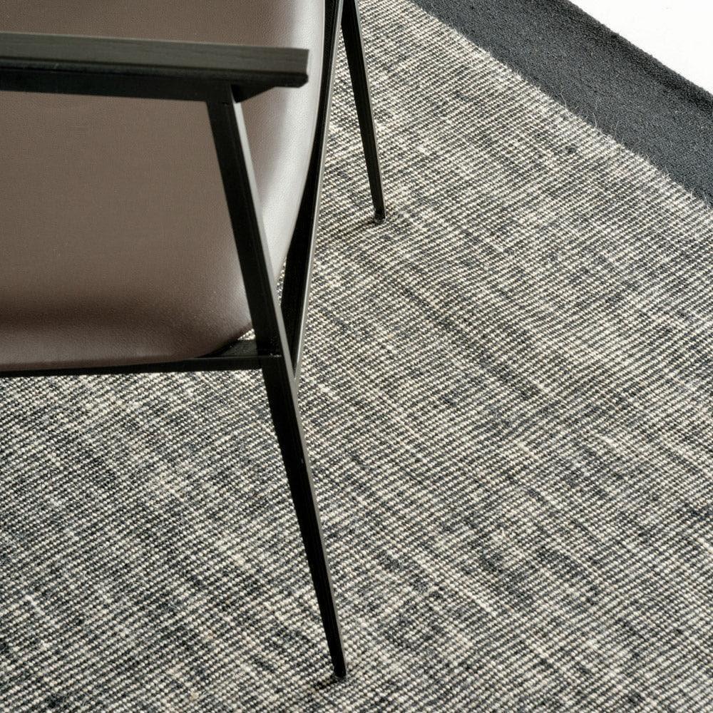 Ethnicraft - Teppich BLACK DOTS - 21718 | Homestorys