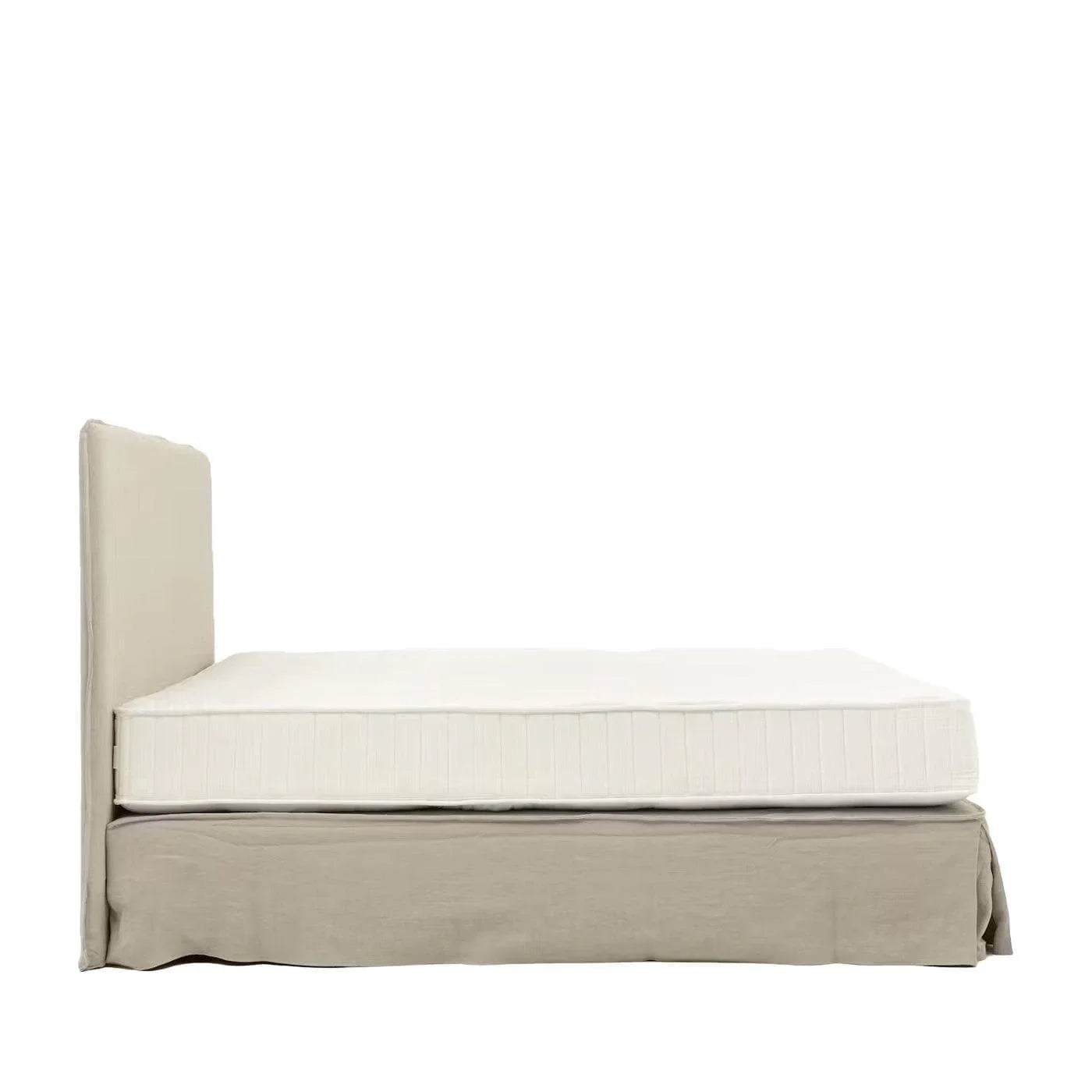 Bett mit Bezugsstoff SANDRINE | Flamant | Homestorys