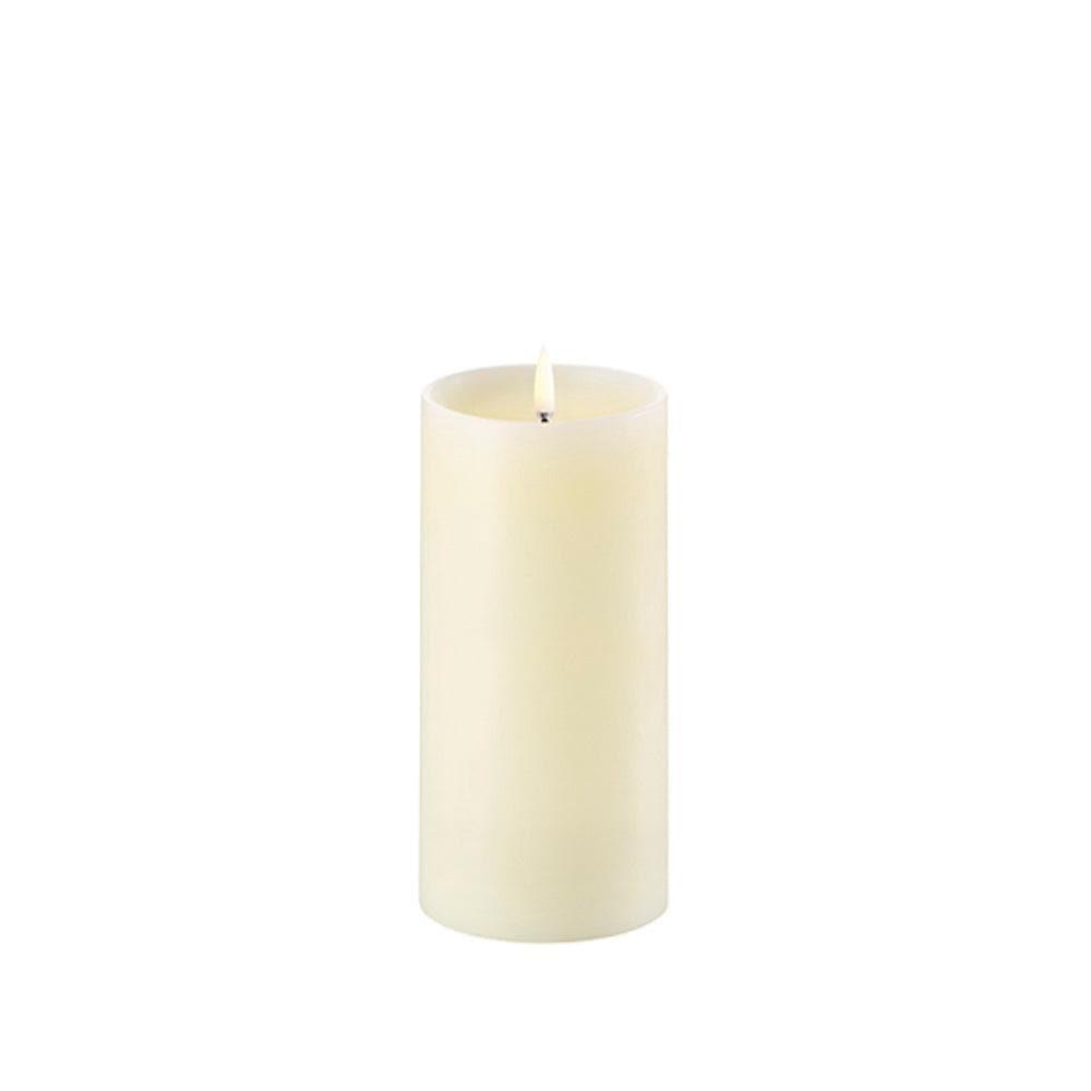 Piffany - Kerze PILLAR SHOULDER LED Uyuni - Ivory Ø7.8 x 15cm - UL-PI-IVS-C78015 | Homestorys