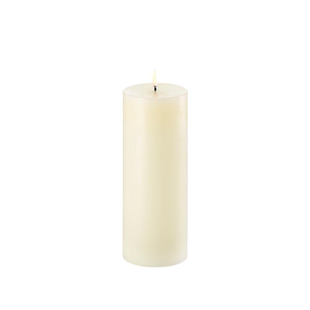 Piffany - Kerze PILLAR SMOOTH LED Uyuni Ivory Ø5.8 x 15.2cm - UL-PI-IV06015 | Homestorys