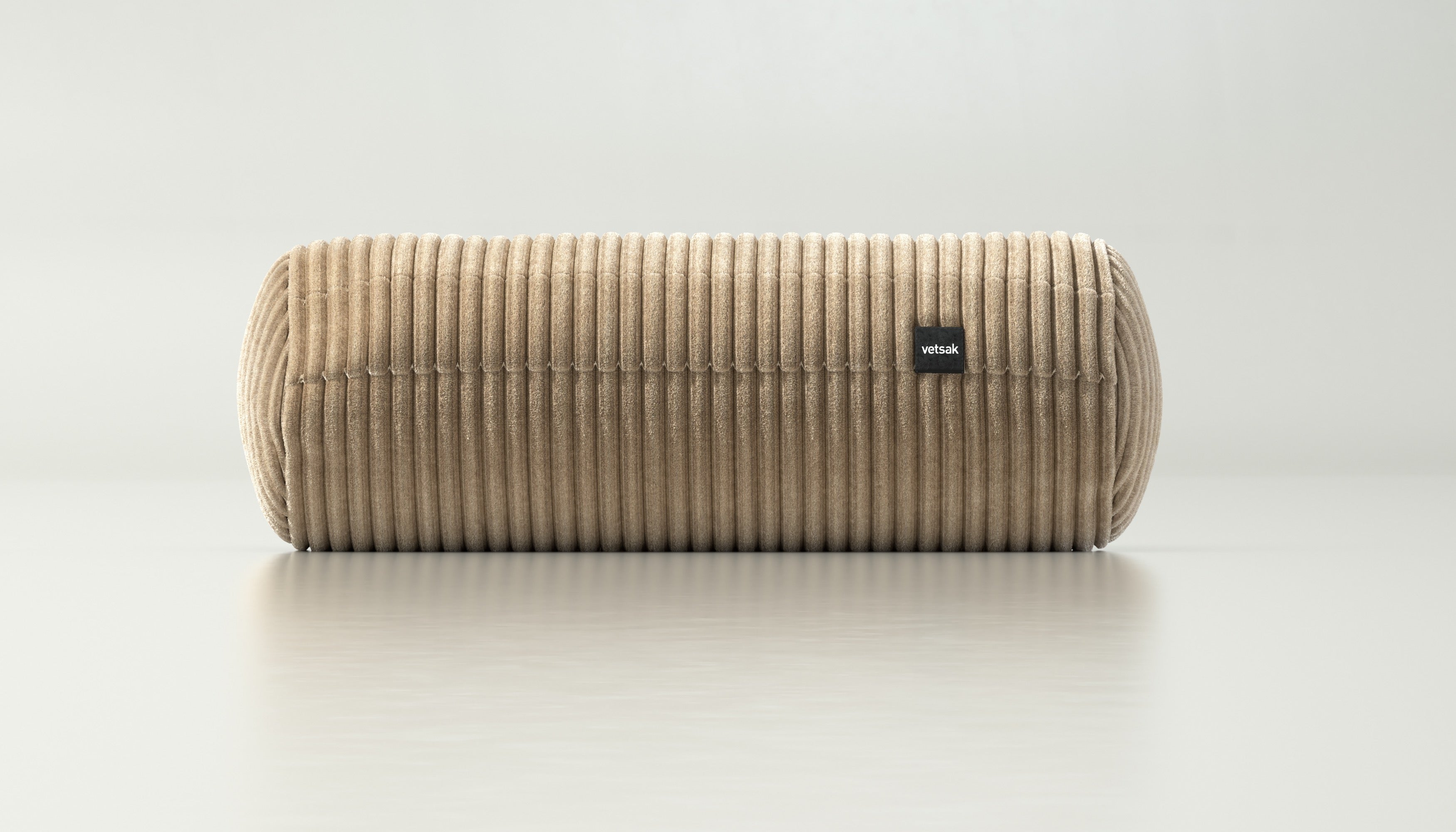 Noodle Pillow von vetsak in Cord Velour Sand – flexibler Allrounder in heller Farbgebung