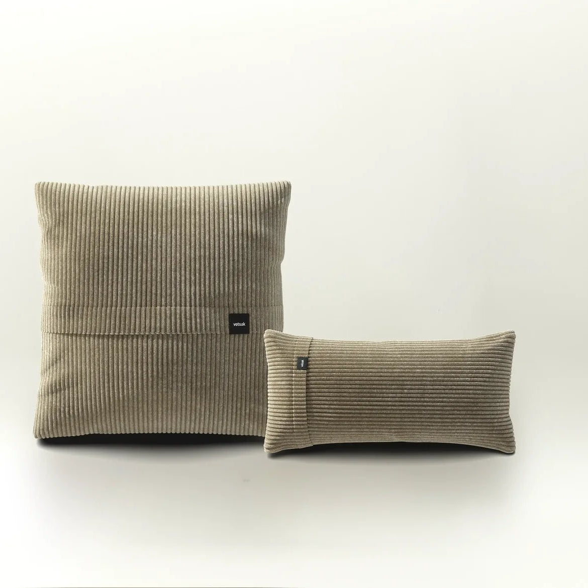 Kissen Set 1 aus Cord Velour Khaki – gemütliche Struktur in natürlicher Farbgebung