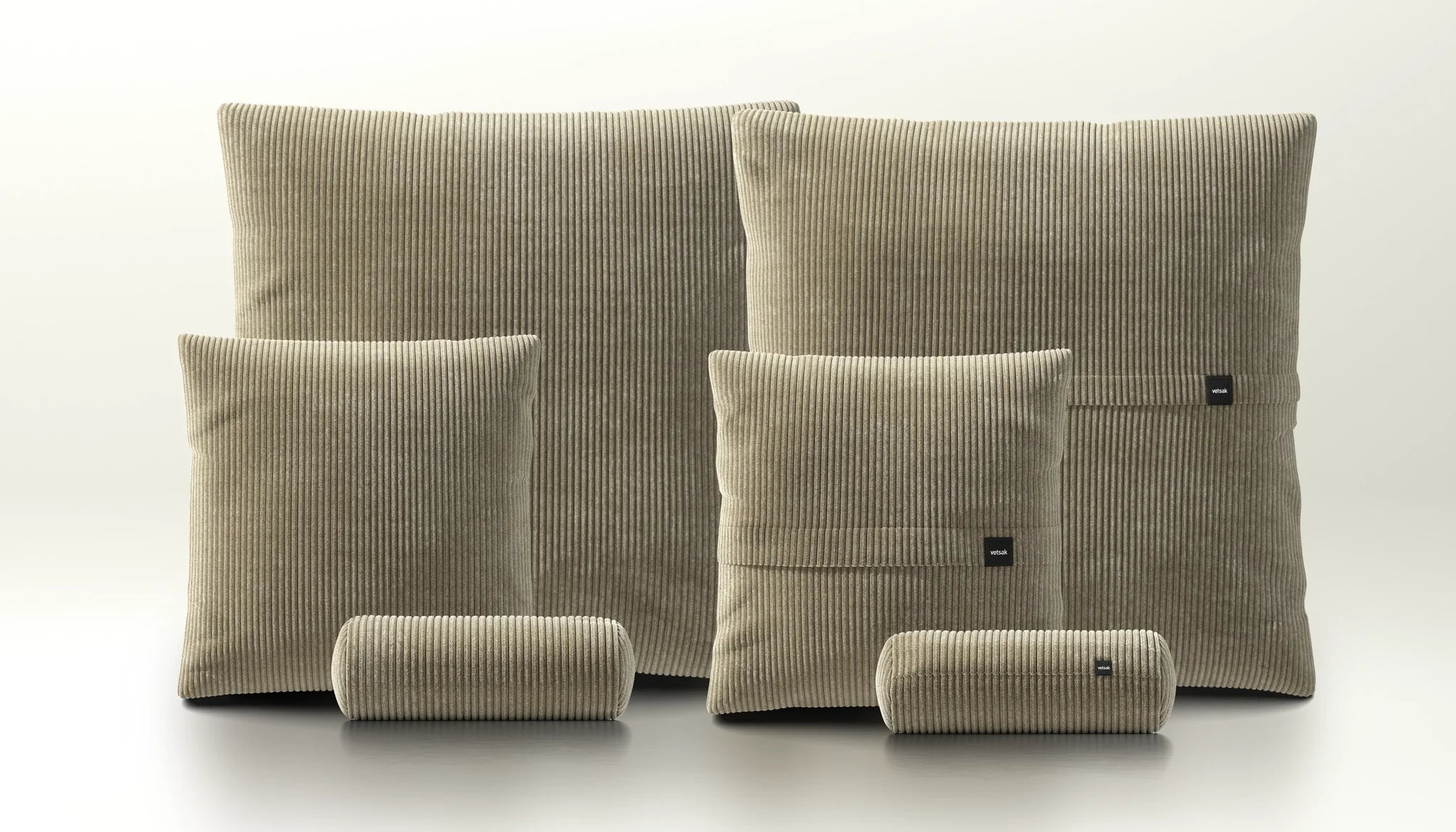 Kissen Set 3 von Vetsak aus Cord Velour in Khaki – natürlicher Look, angenehm weich