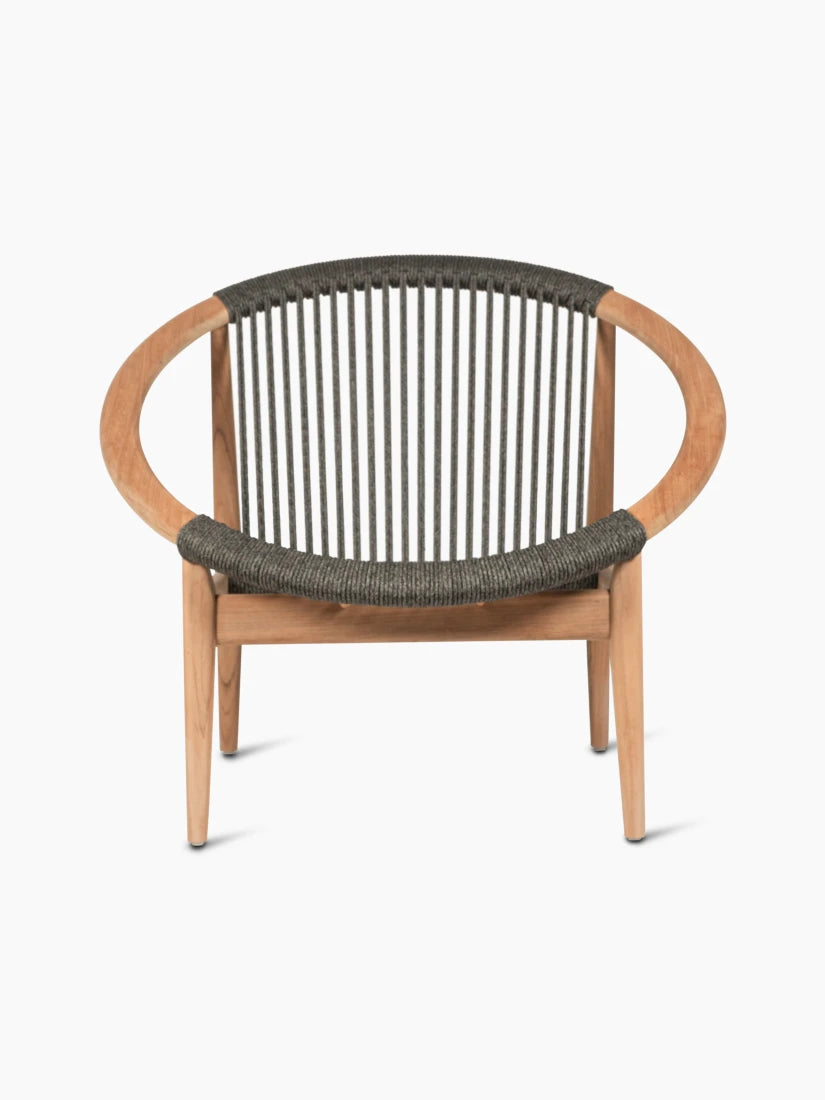 Vincent Sheppard FRIDA garden armchair with a rounded shape and generous backrest in anthracite.