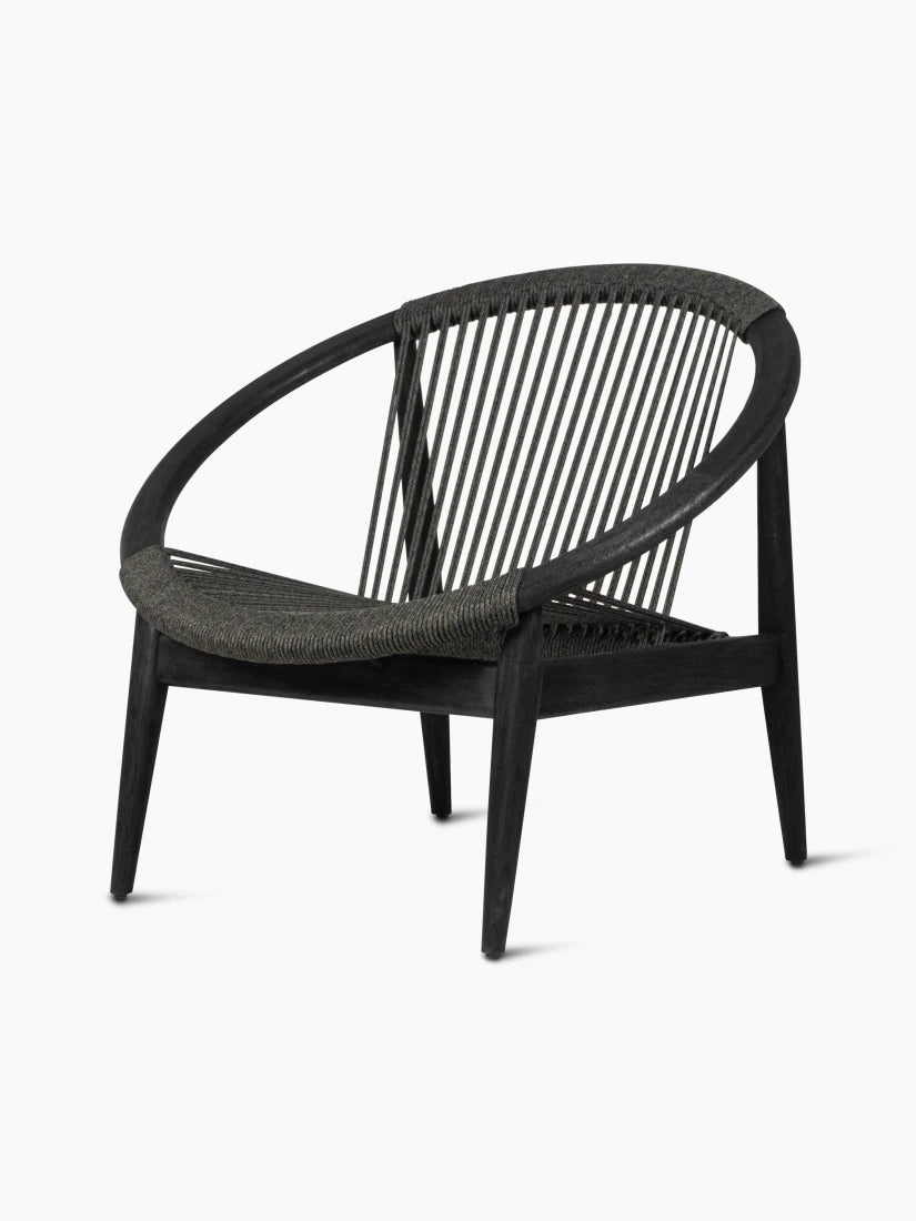 Vincent Sheppard FRIDA Garden Armchair Detail featuring tautly stretched outdoor rope in Onyx Black.