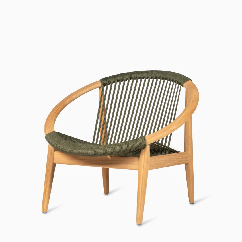 Vincent Sheppard FRIDA Garden Armchair Detail featuring tautly stretched outdoor rope in Dark Green.