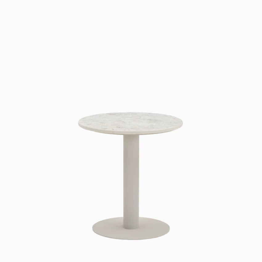 Vincent Sheppard KODO Round Side Table with a powder-coated aluminum frame in Dune White and a ceramic top in Shards.