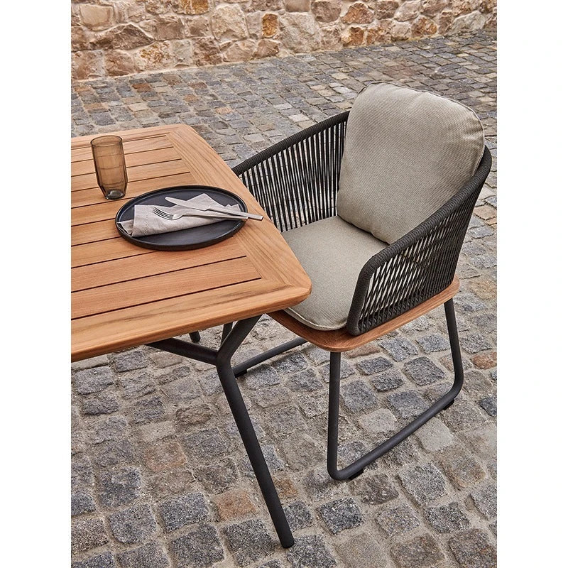 DENIA dining table