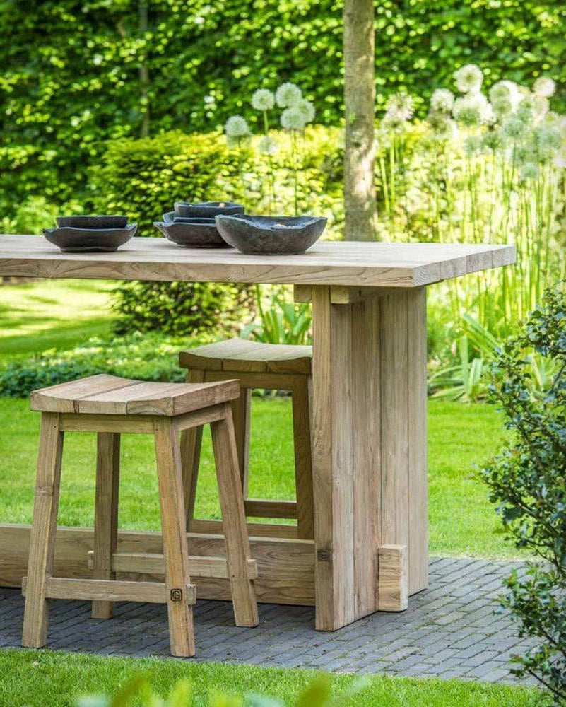 Gommaire bar table ALEXI 310 cm in the garden - elegant teak bar table with matching bar stools, perfect combination for modern outdoor lounges and BBQ areas