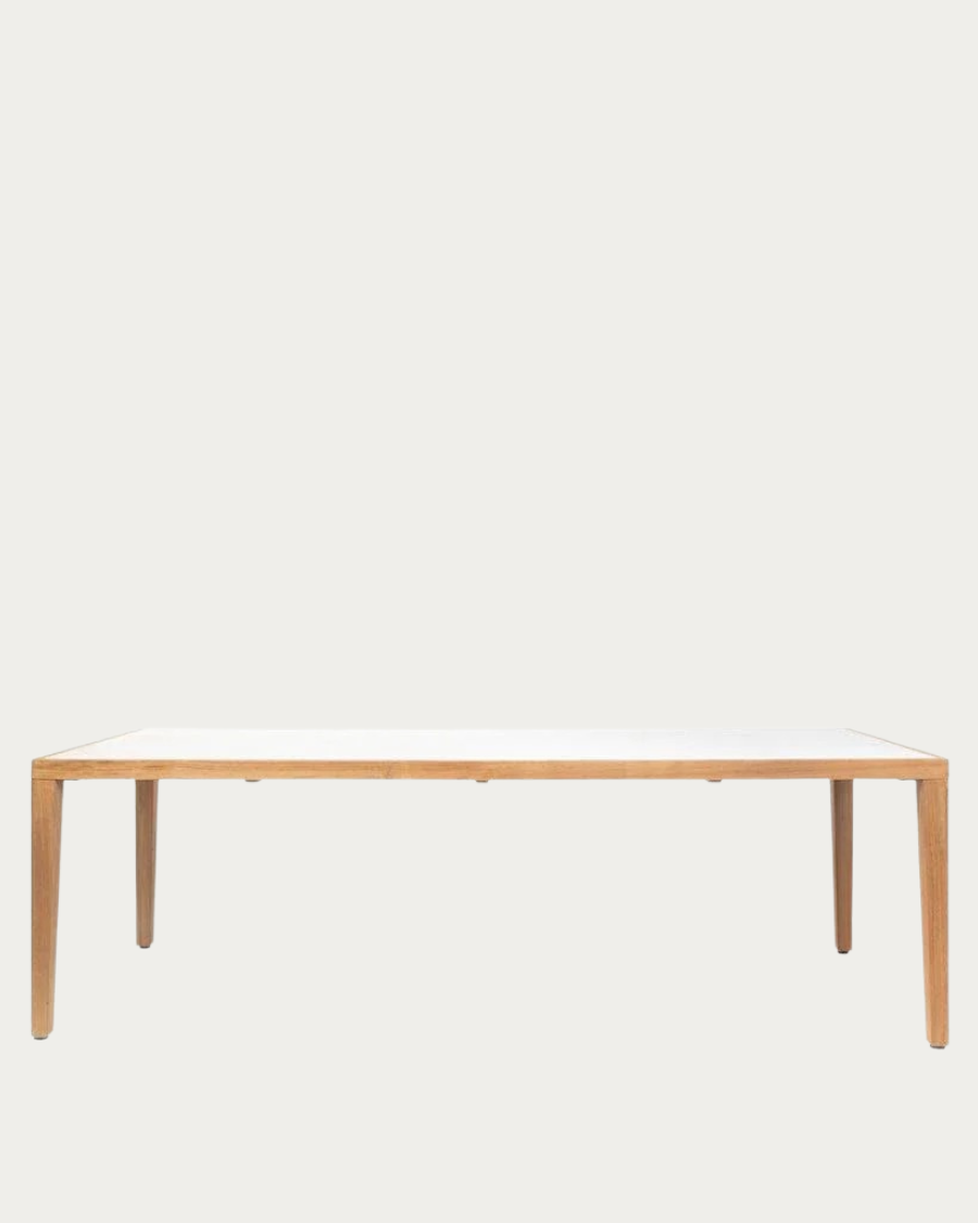 VOLTA dining table