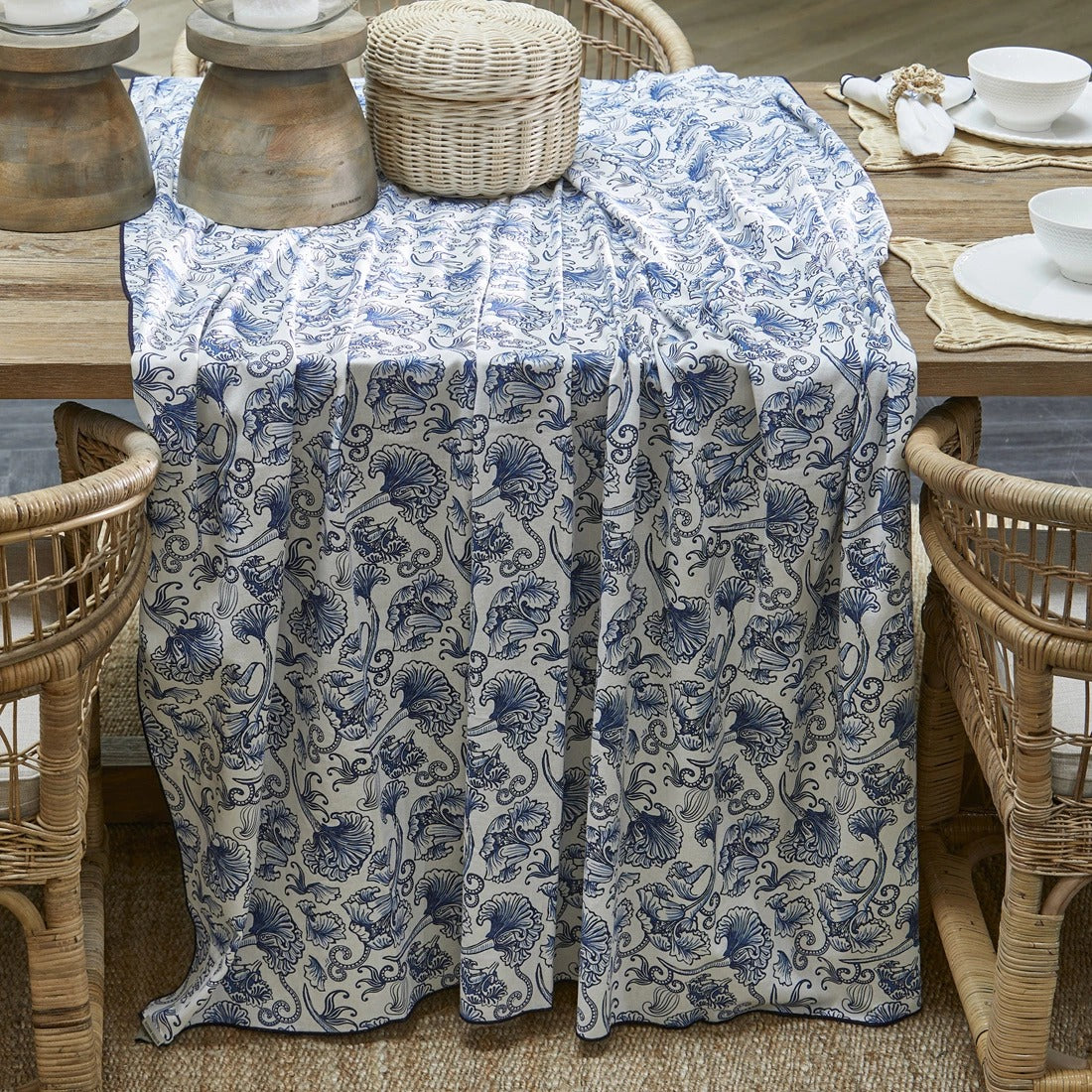 Tablecloth FLORAL ISLAND