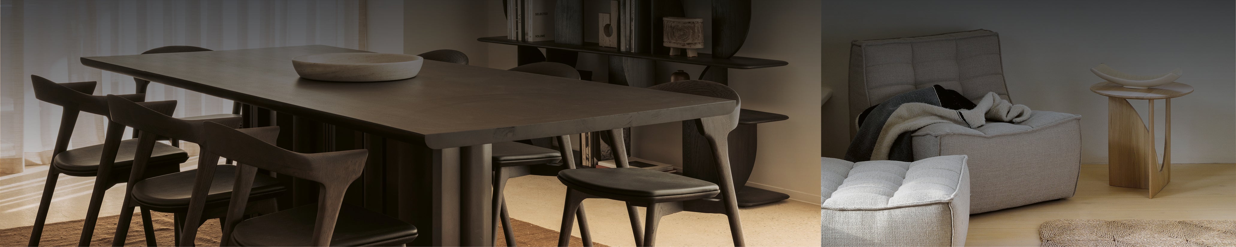 Ethnicraft Esstisch mit schwarzen Holzstühlen – minimalistisches Design für moderne Essbereiche.