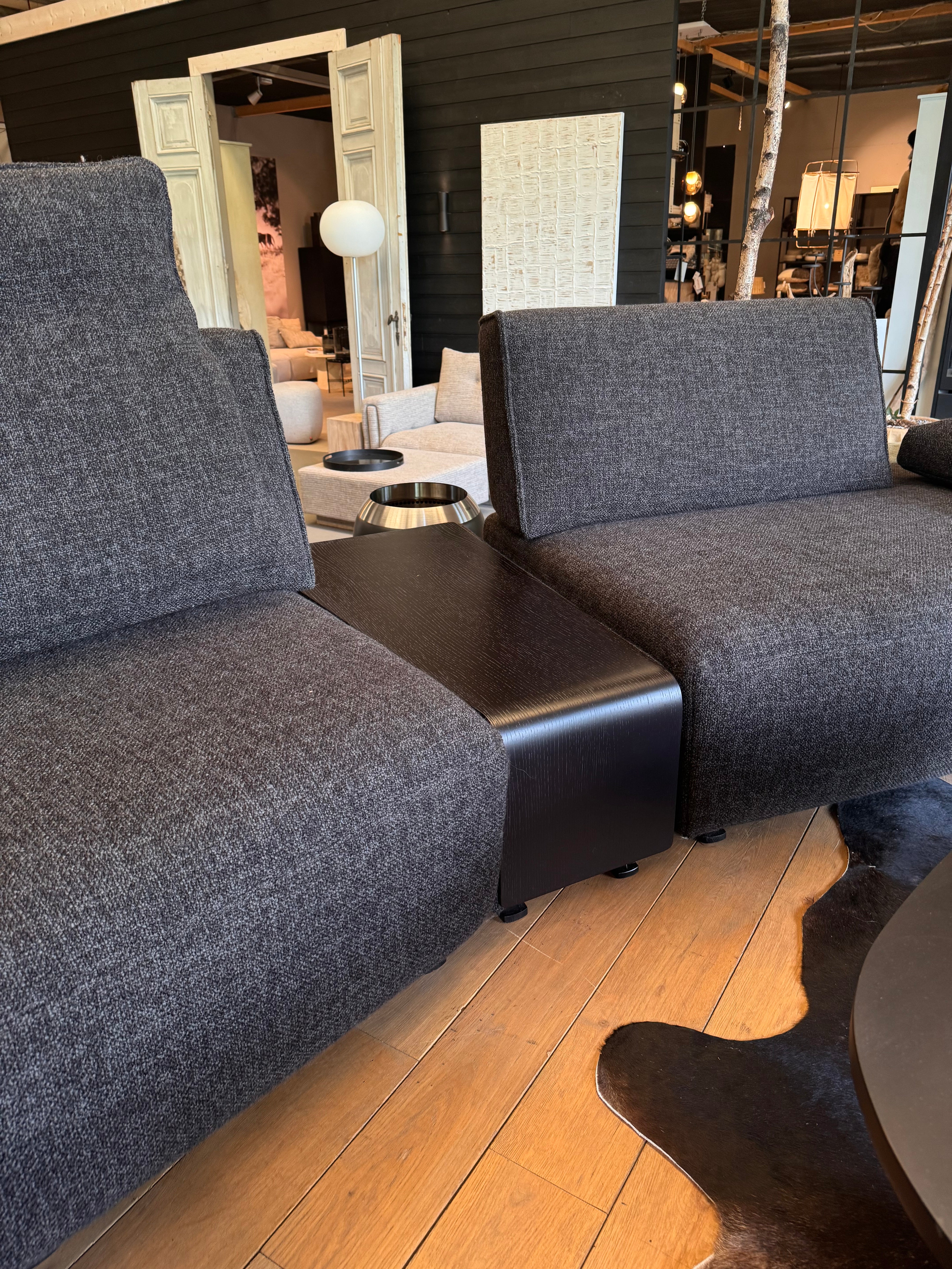 EXPO Escapade LOUISE Sofa