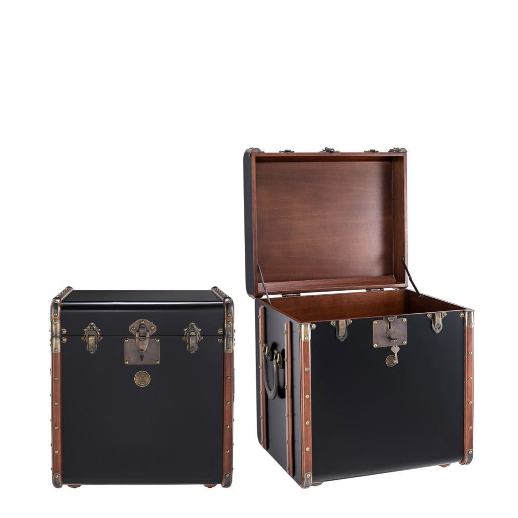 EXPO Authentic Models STATEROOM side table