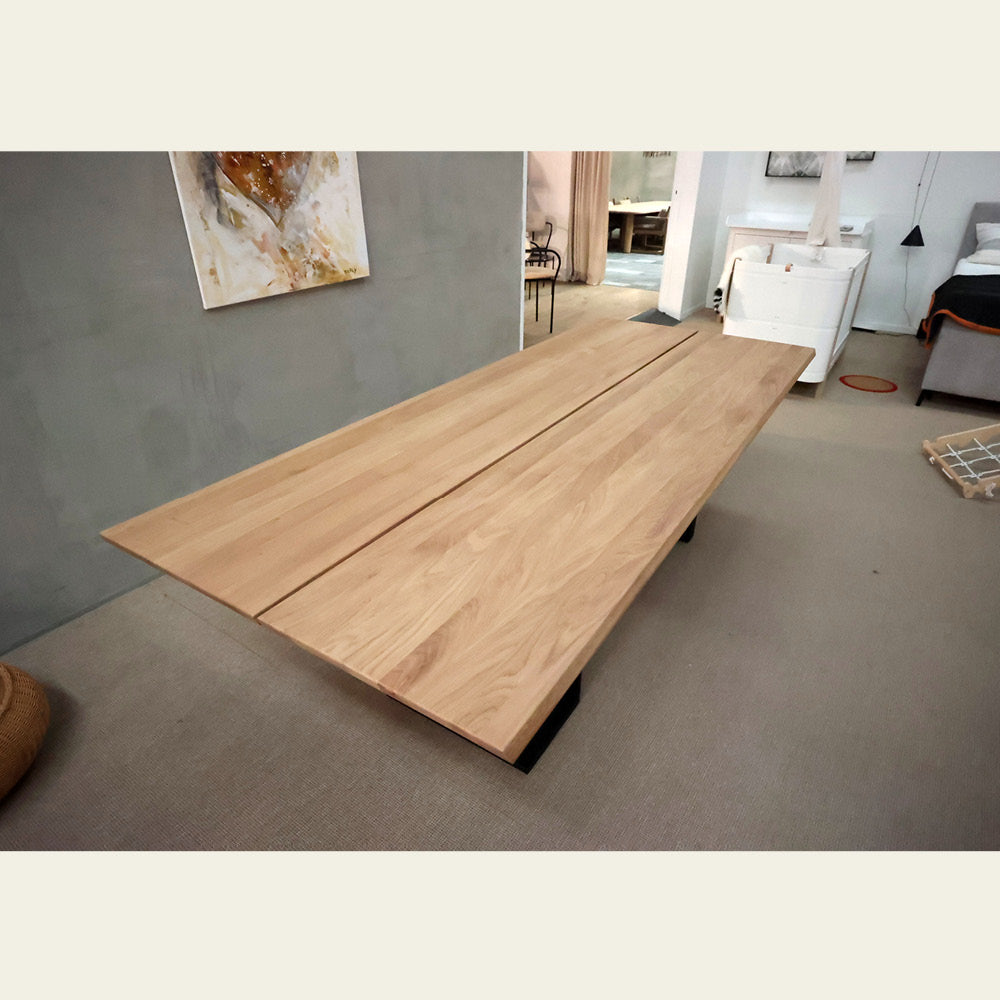 EXPO Mobitec JAPURA dining table