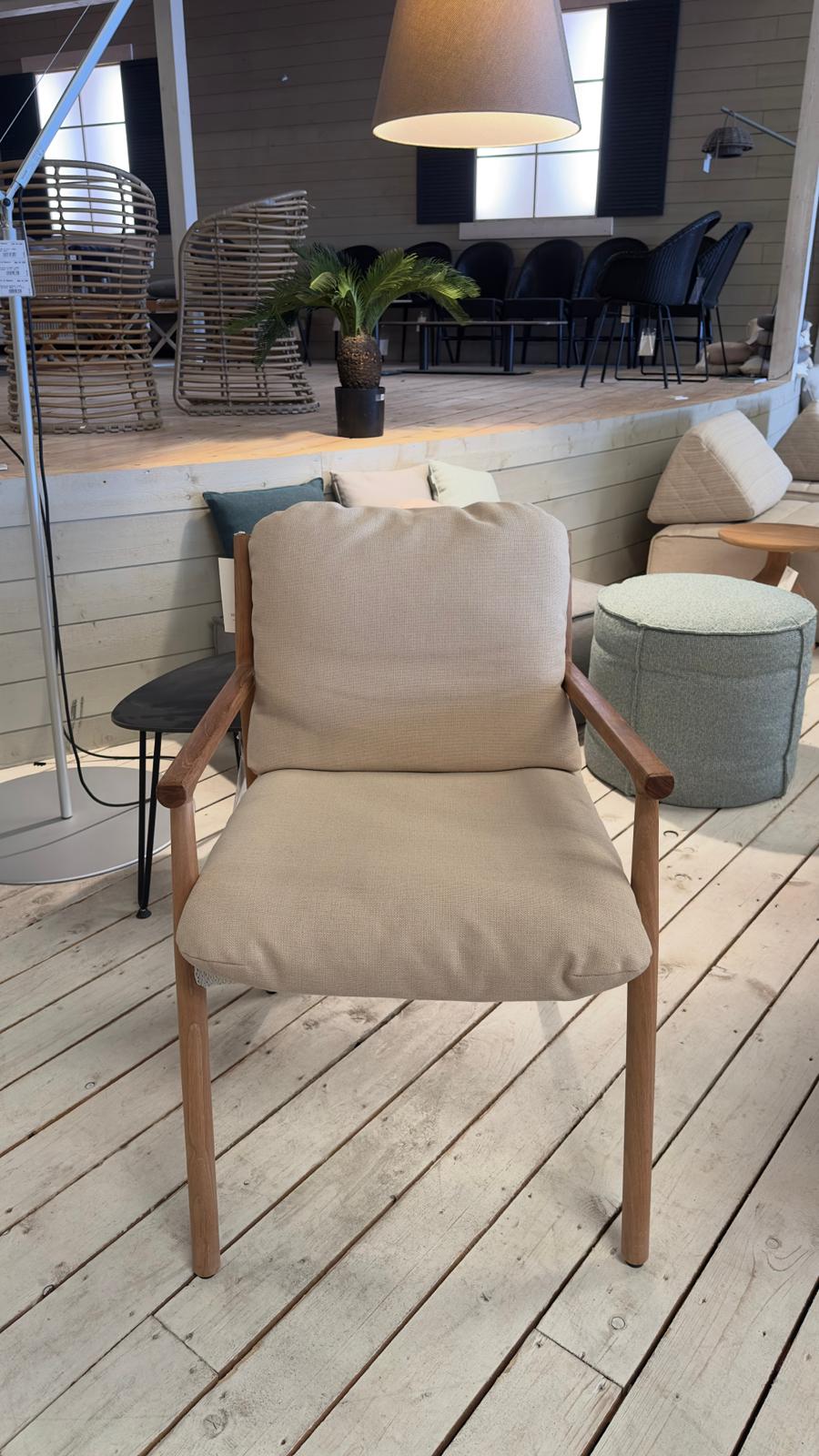 Chaise de jardin Manutti MUYU en teck avec Textilene Rope Pepper et coussin d'assise