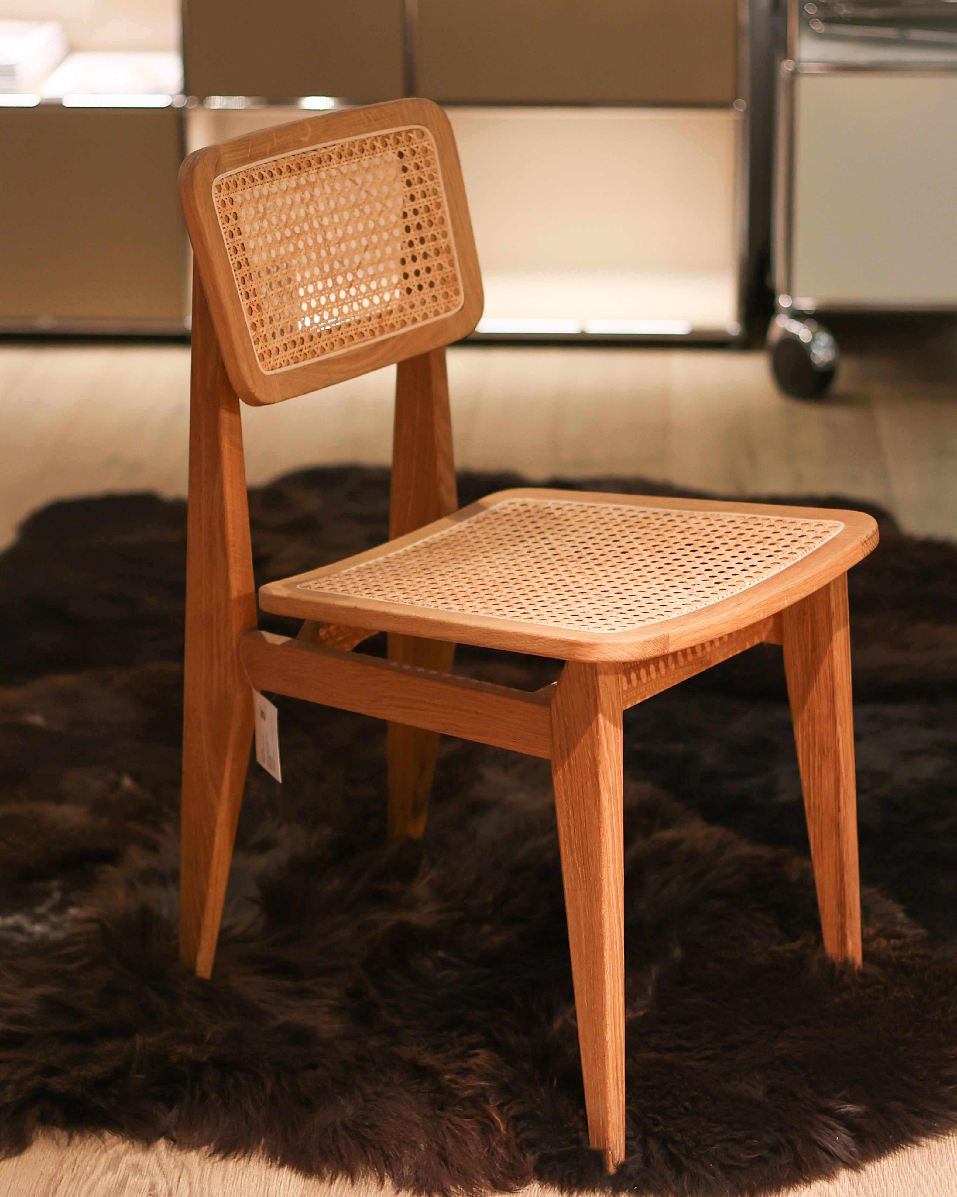 EXPO Gubi C Chaises