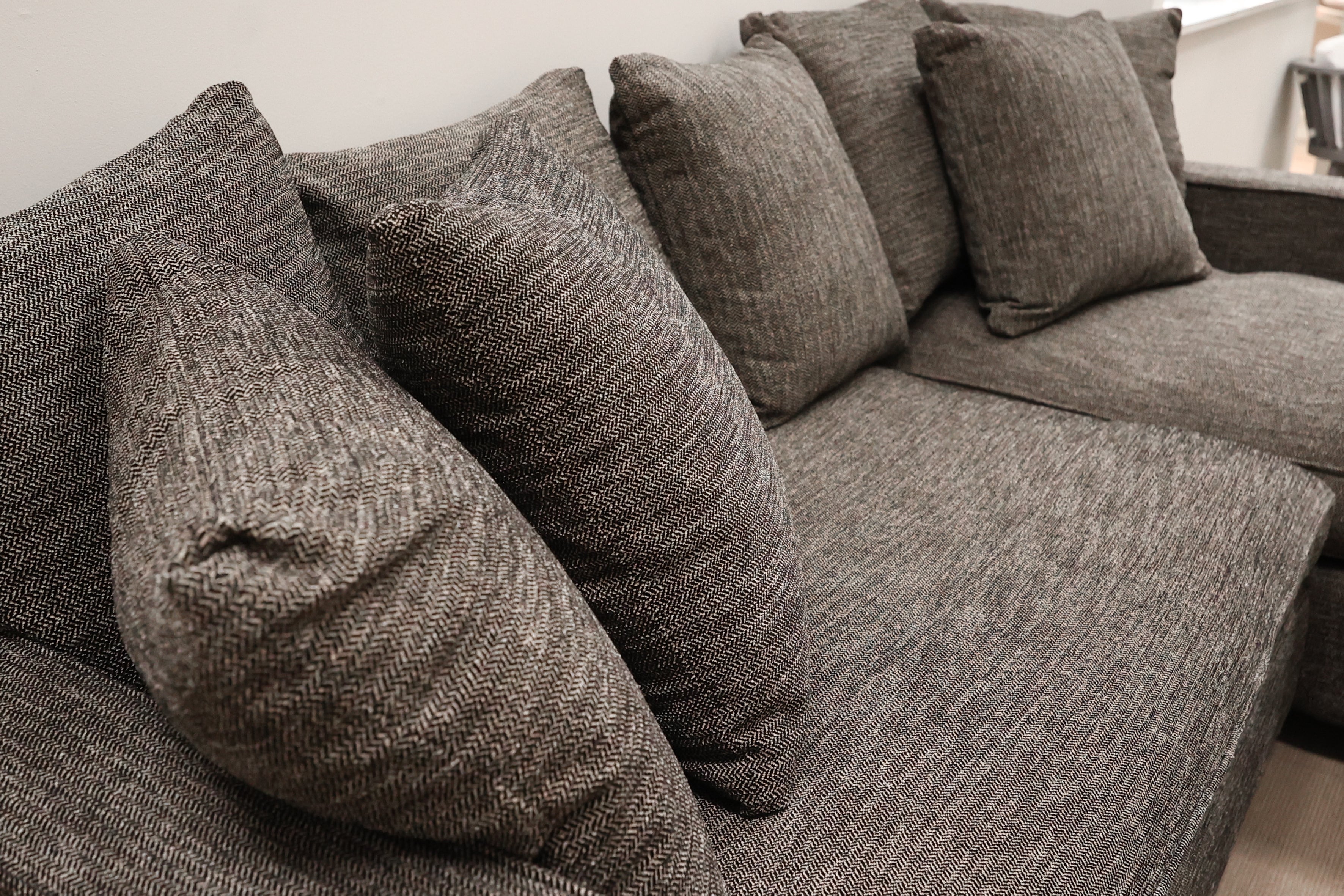 EXPO Flamant Sofa MILANO