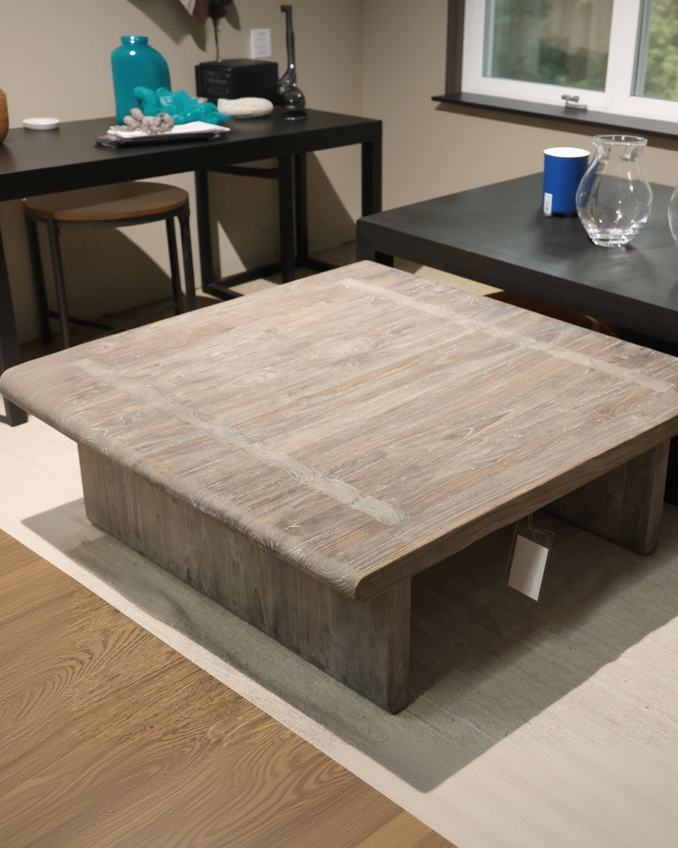 EXPO Gommaire DRAKE coffee table