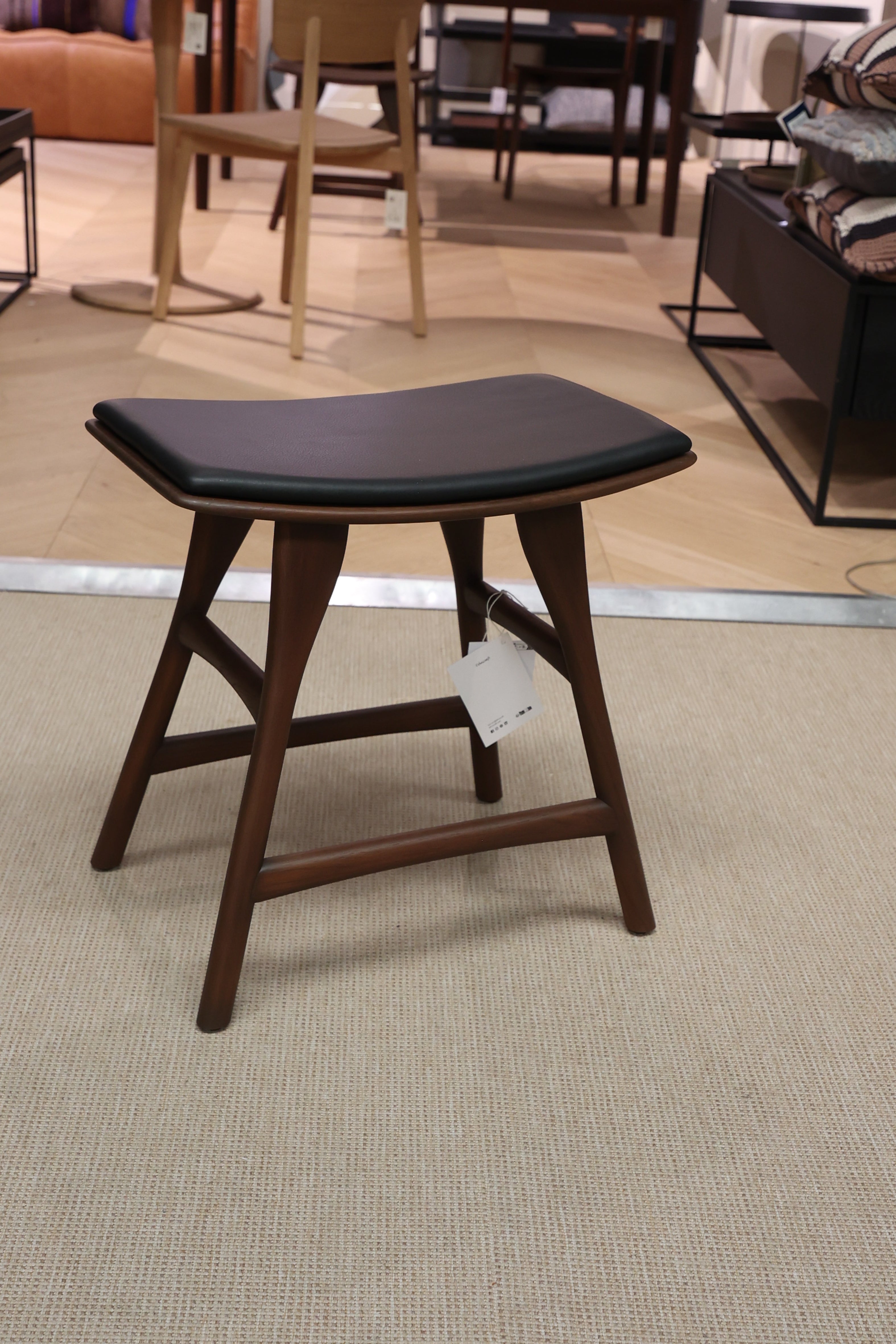 EXPO Ethnicraft OSSO Stool