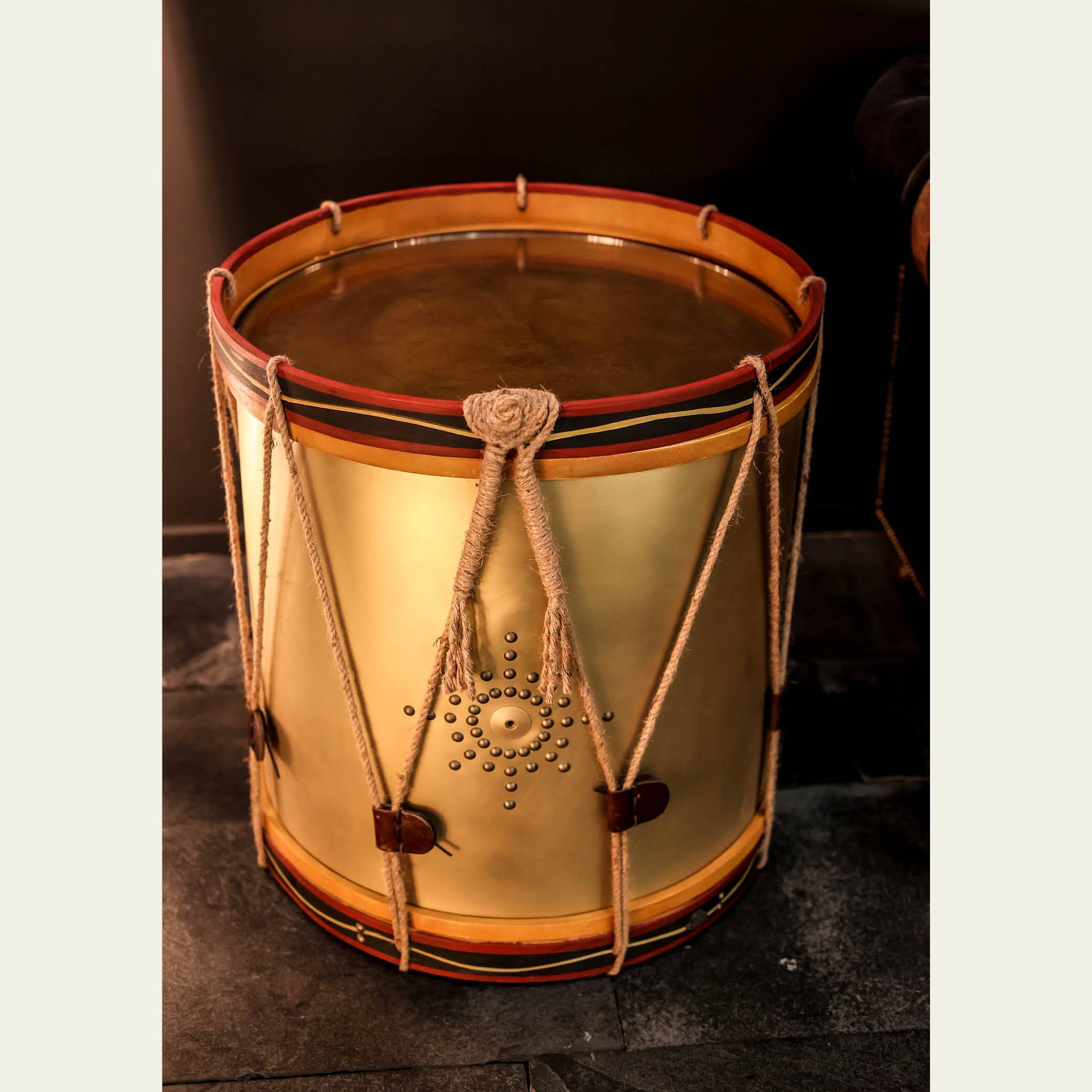 EXPO Timothy Oulton REGIMENT DRUM Table d'appoint