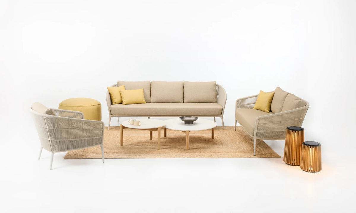 Vincent Sheppard AKARI Garden Sofa with Flax Rope in the lounge area