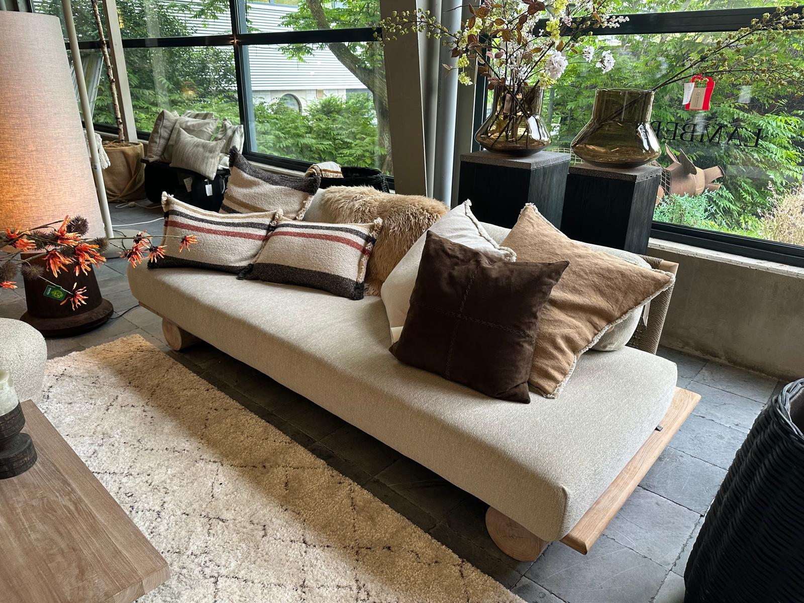 EXPO Gommaire EDGE Garden Sofa