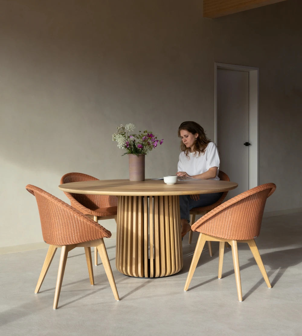 Dining Table MARU Round