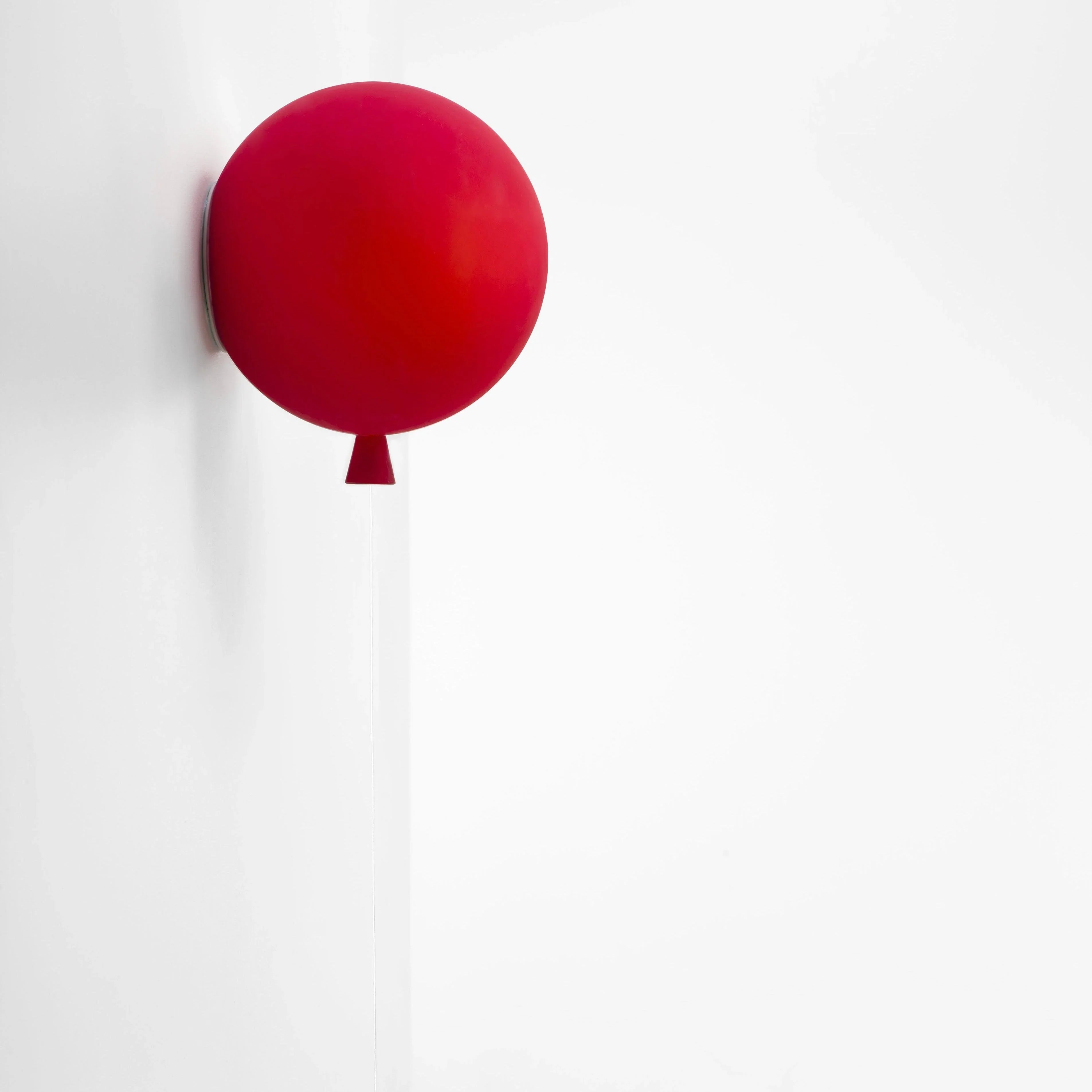 Wandlampe MEMORY WALL in Rot matt – ausdrucksstarkes Design mit matter Glasstruktur und spielerischer Form