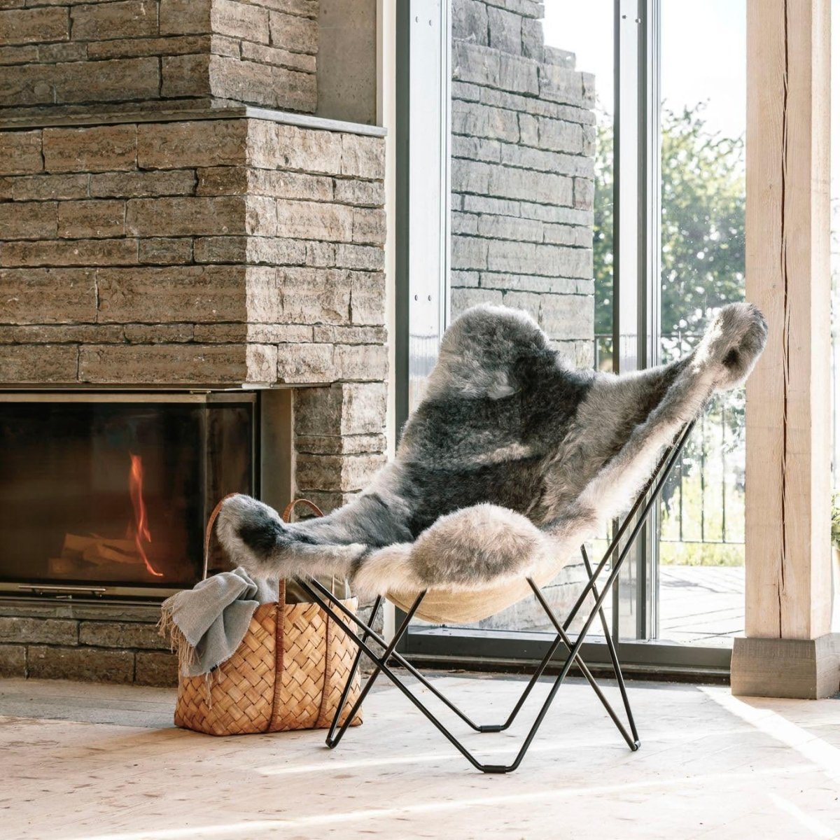 Butterfly Chair ICELAND MARIPOSA - Schaffell von Cuero | Homestorys