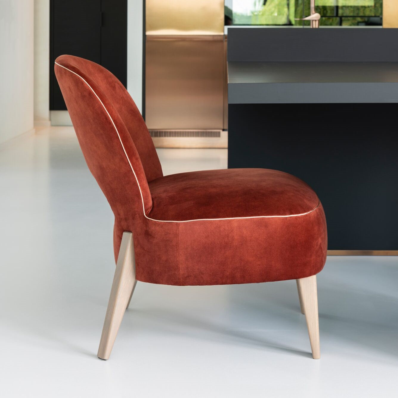 Chair MOON